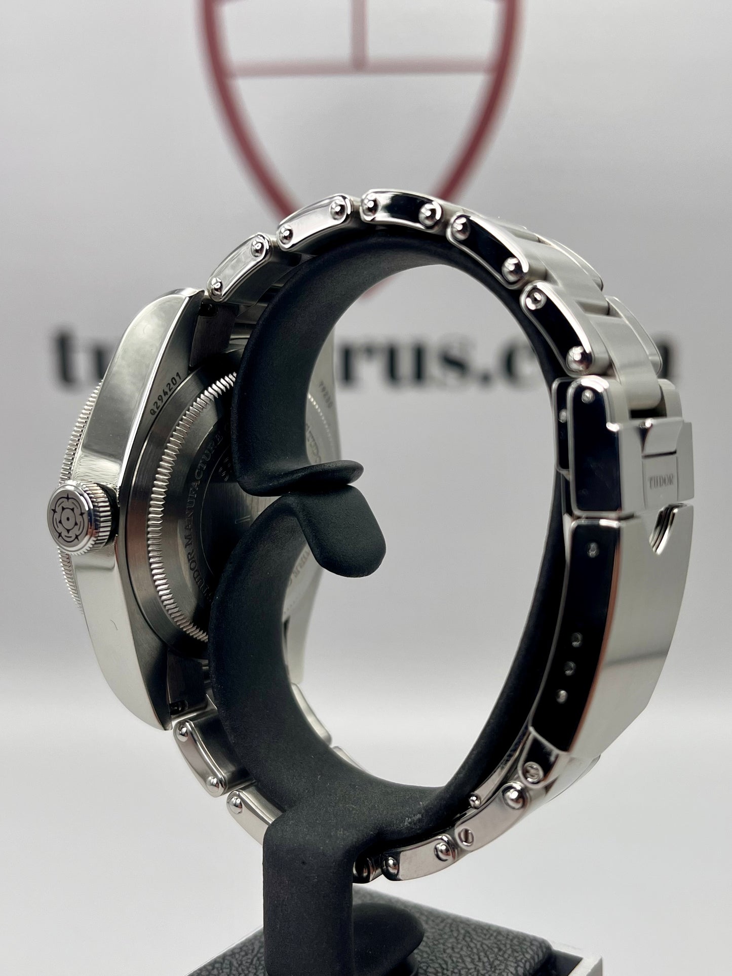 2021 TUDOR Black Bay Harrods - 79230G - 41mm - Full Set - Warranty to Oct 2026