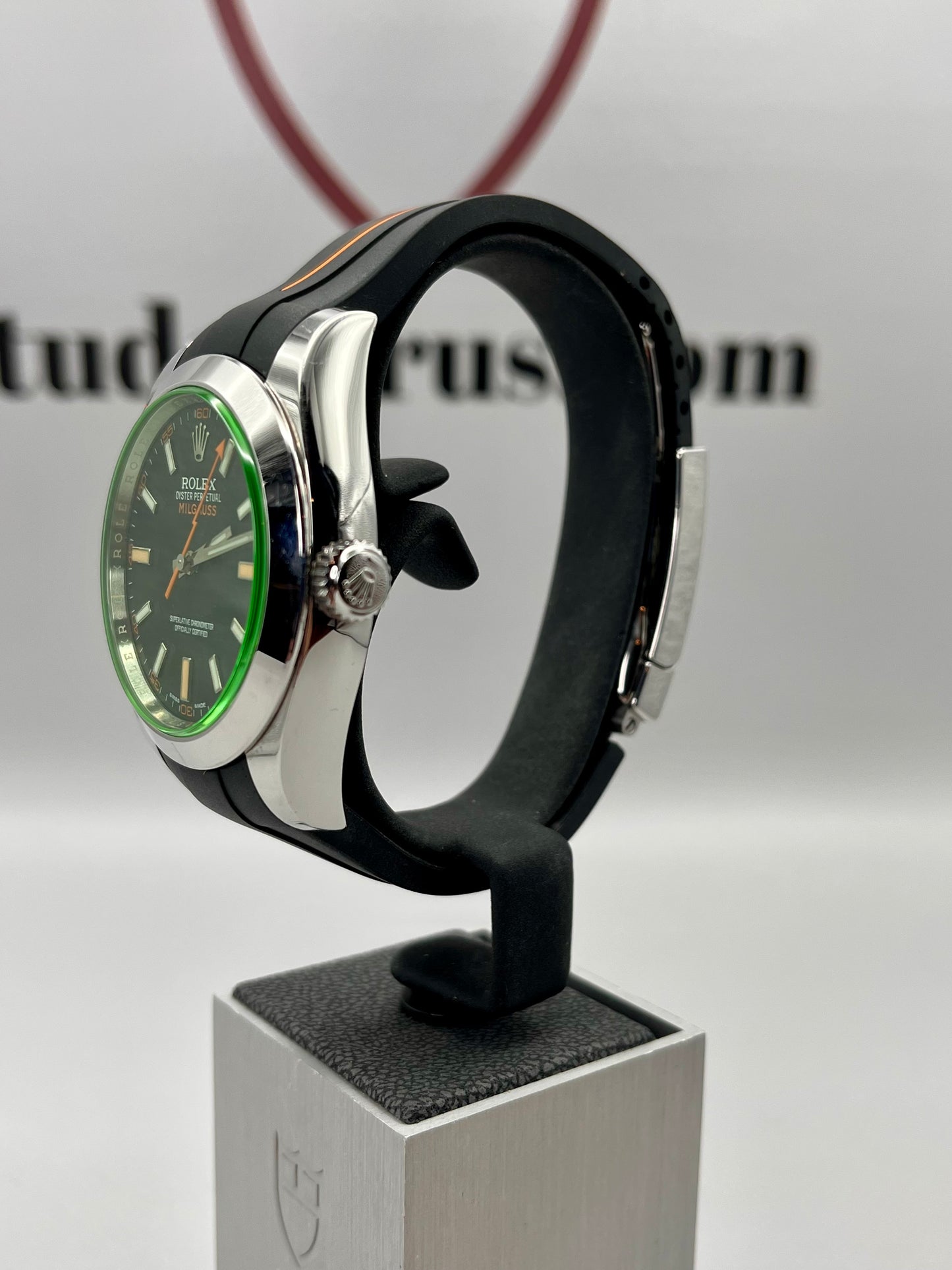 2019 ROLEX Milgauss 116400 GV - 40mm - Full Set - Unworn Oyster Strap