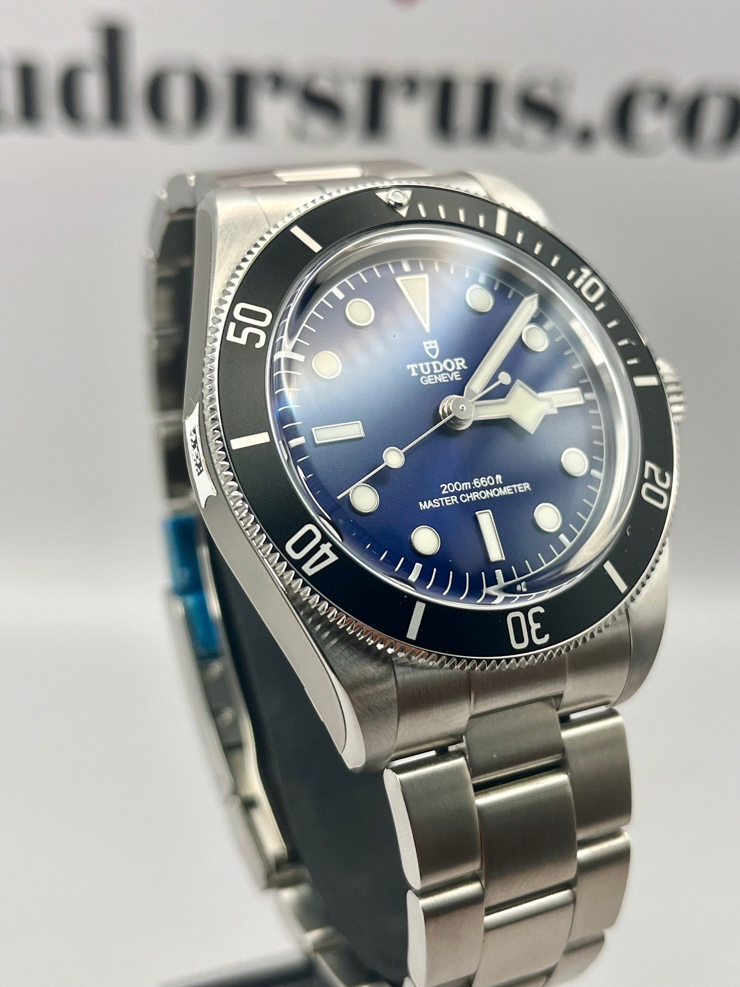 2025 **BRAND NEW** TUDOR Black Bay 68 - 43mm - M7943A1A0NU