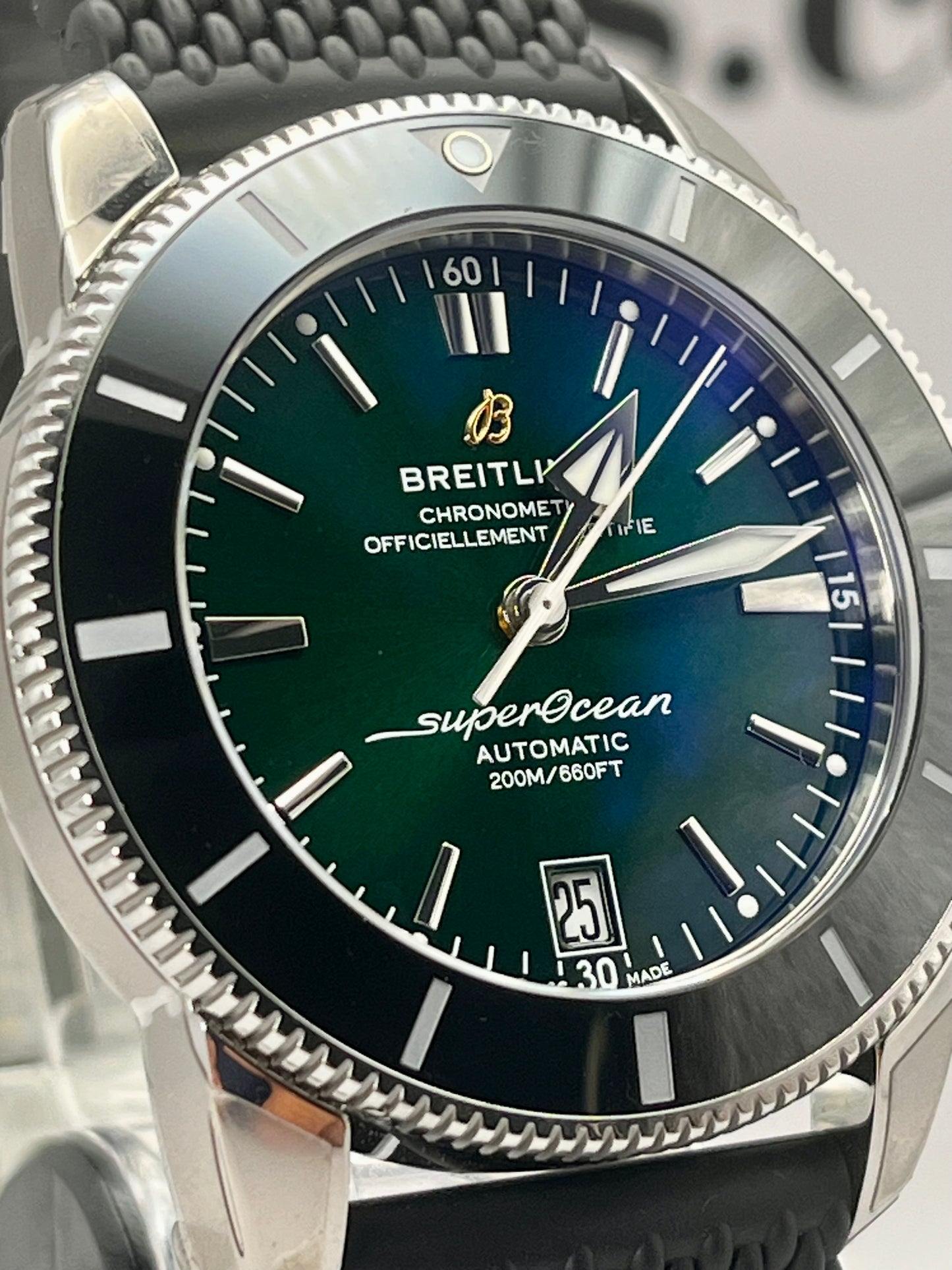 **BRAND NEW** BREITLING Superocean Heritage B20 - 42mm - AB2010121L1S1
