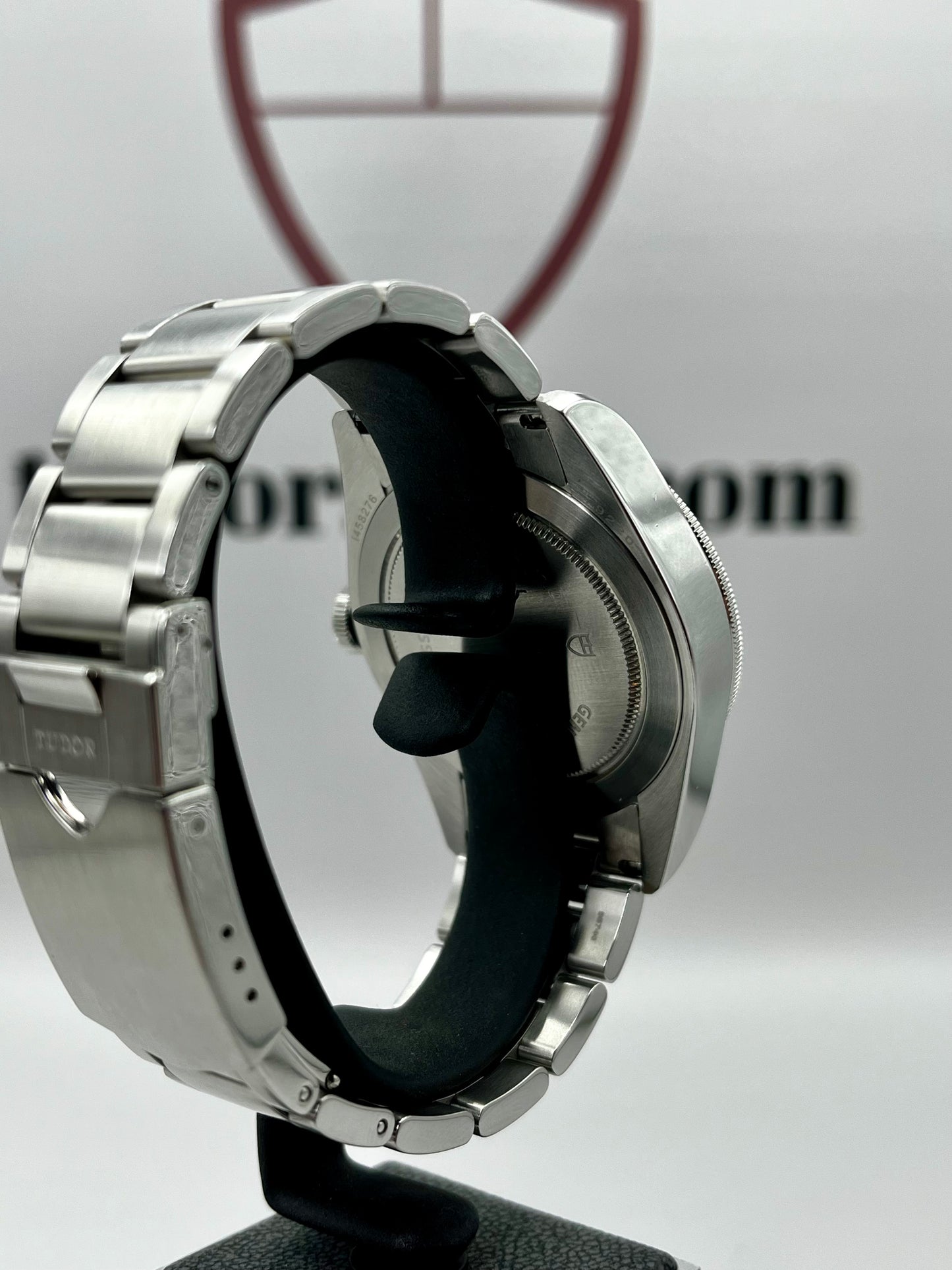 TUDOR Black Bay 79220N - 41mm - 'Smiley' - Full Set