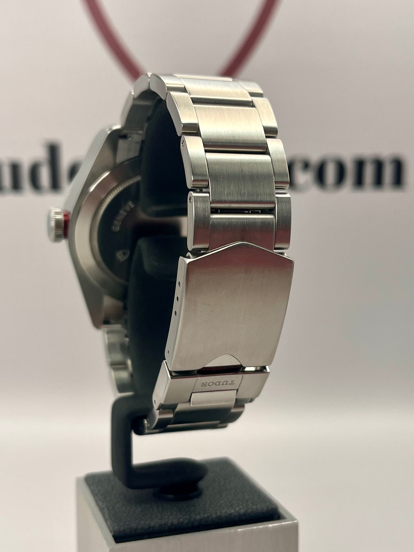 2016 TUDOR Black Bay 'Smiley' - 79220R - 41mm - Full Set - Collectable!