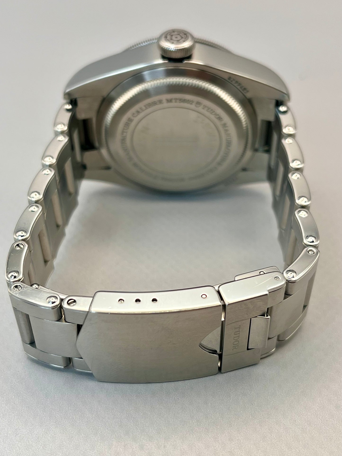2021 TUDOR Black Bay 79230G 'Harrods' Edition - 41mm - Full Set