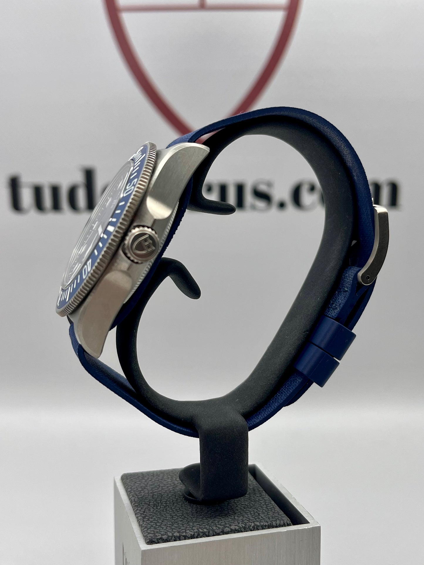 2022 TUDOR Pelagos FXD MN22 Blue - M25707B - 42mm - Full Set