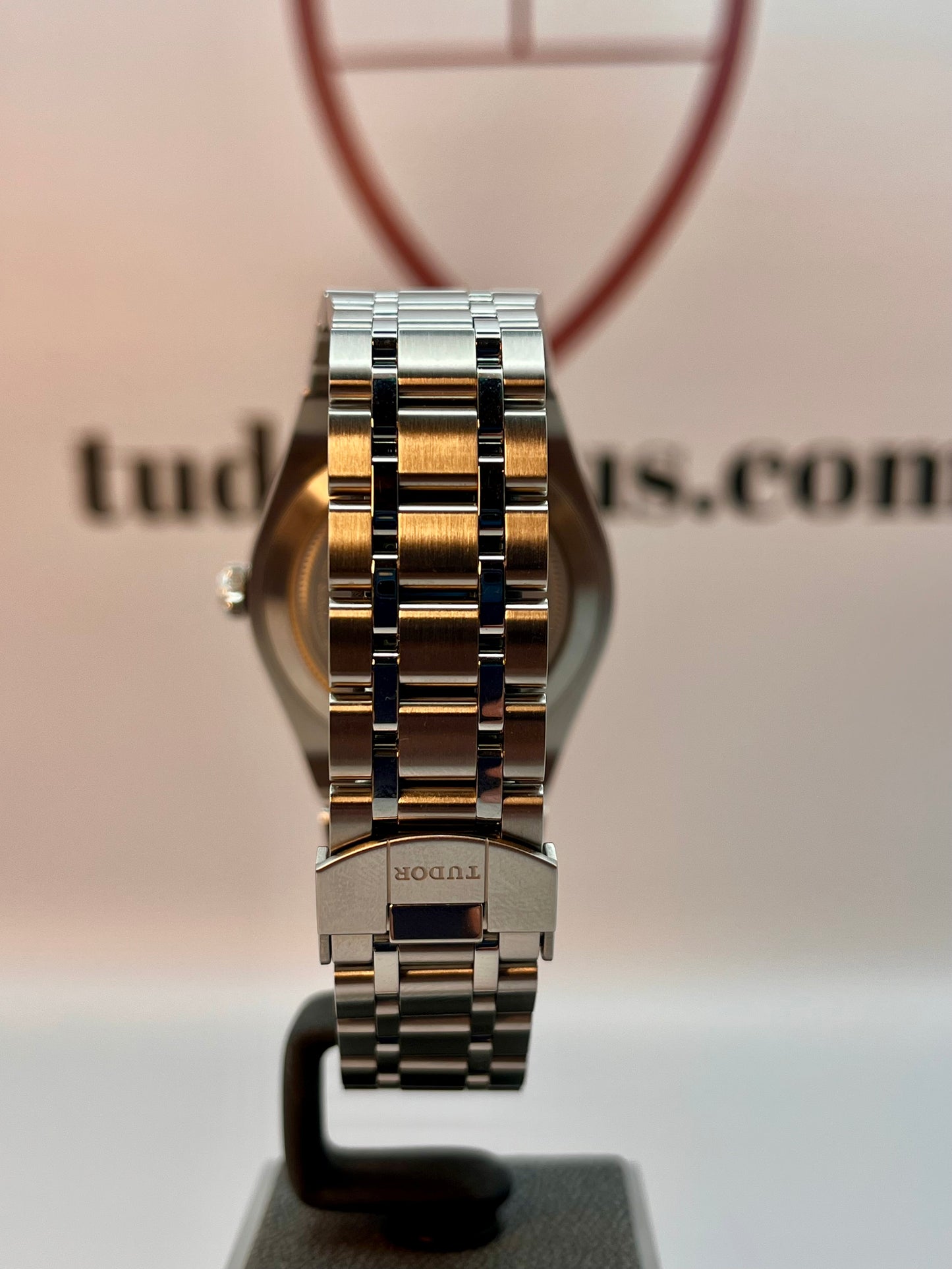2024 TUDOR Royal Date - 38mm - 28500 - Full Set - Warranty to Sep 2029