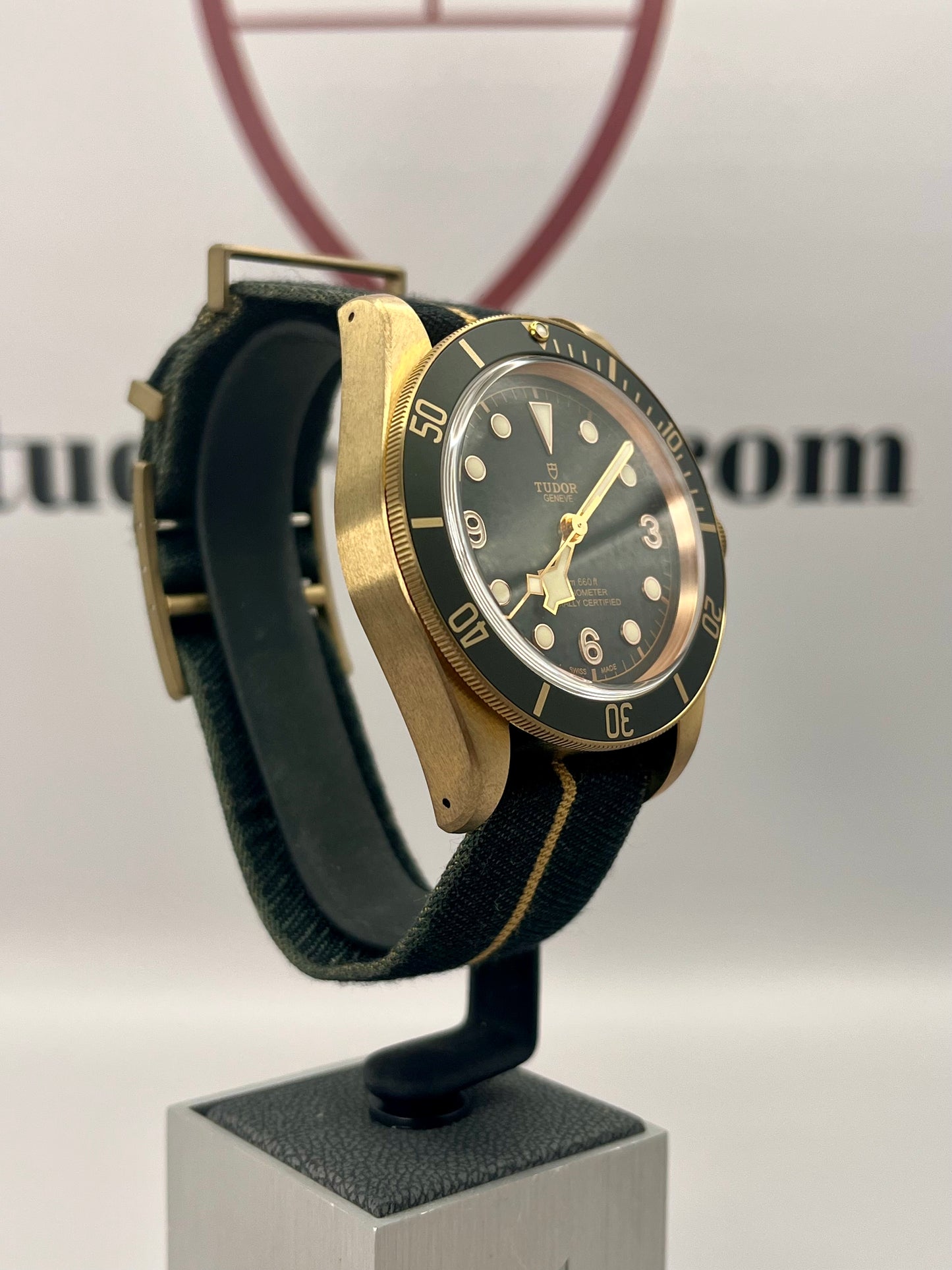 2022 **UNWORN** TUDOR Black Bay Bronze - 79250BA - 43mm - Full Set