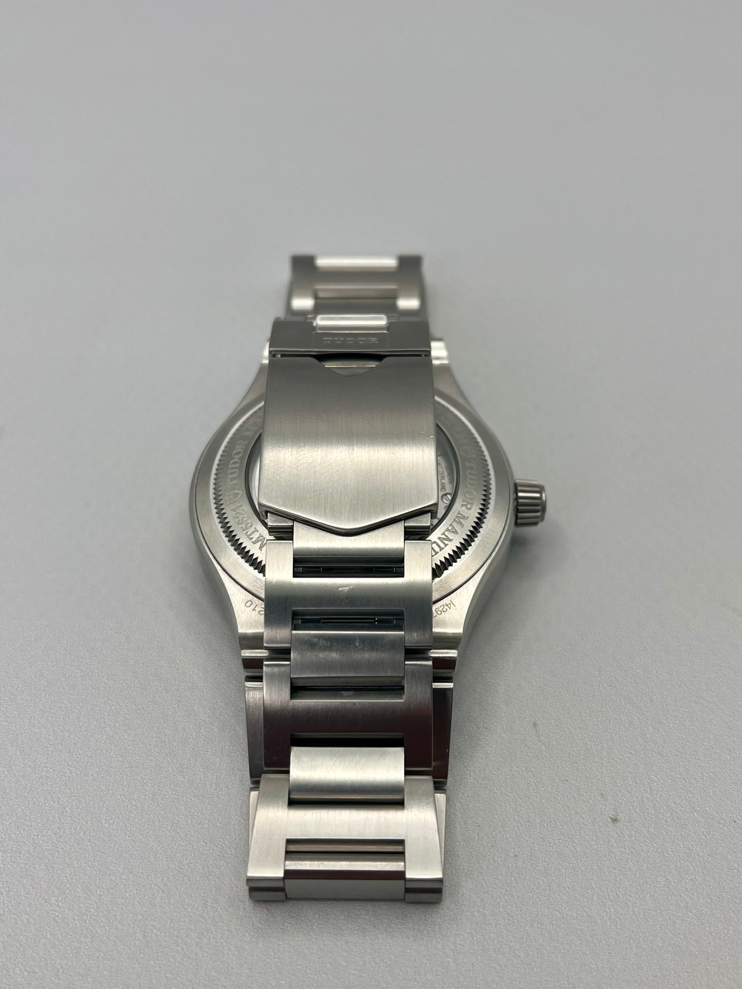 2018 TUDOR North Flag - Full Set