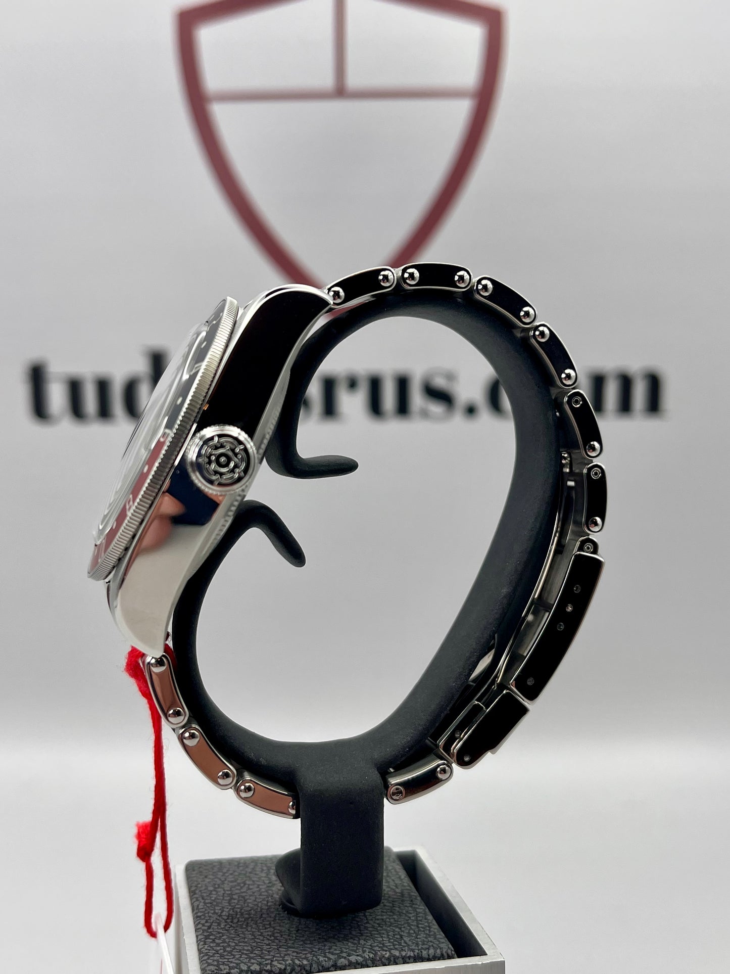UNWORN 2022 TUDOR Black Bay 'Pepsi' - 79830RB - 41mm - Full Set