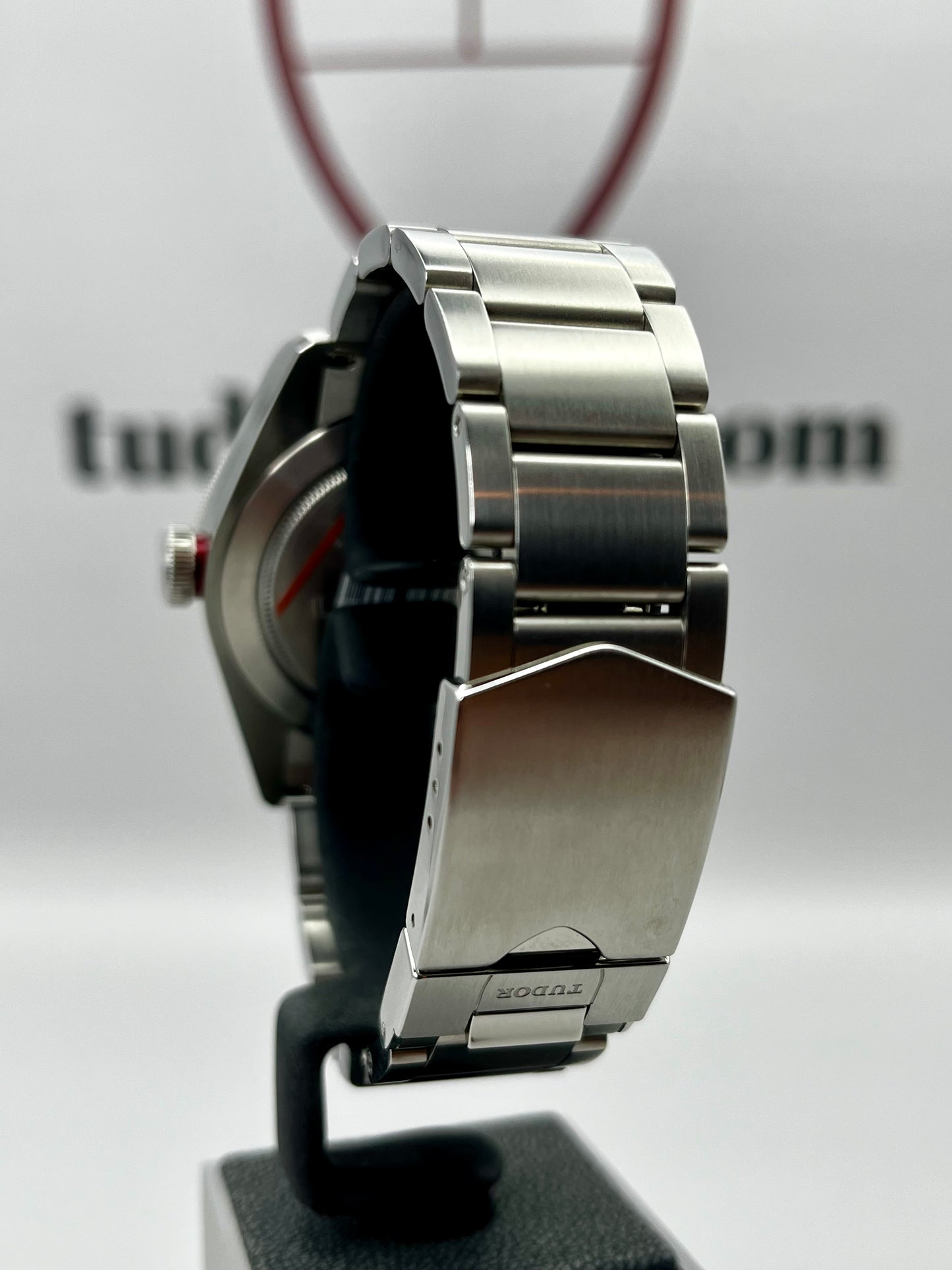 **UNWORN FROM NEW** 2017 TUDOR Black Bay 41mm - 79220R - 'Smiley' - Full Set