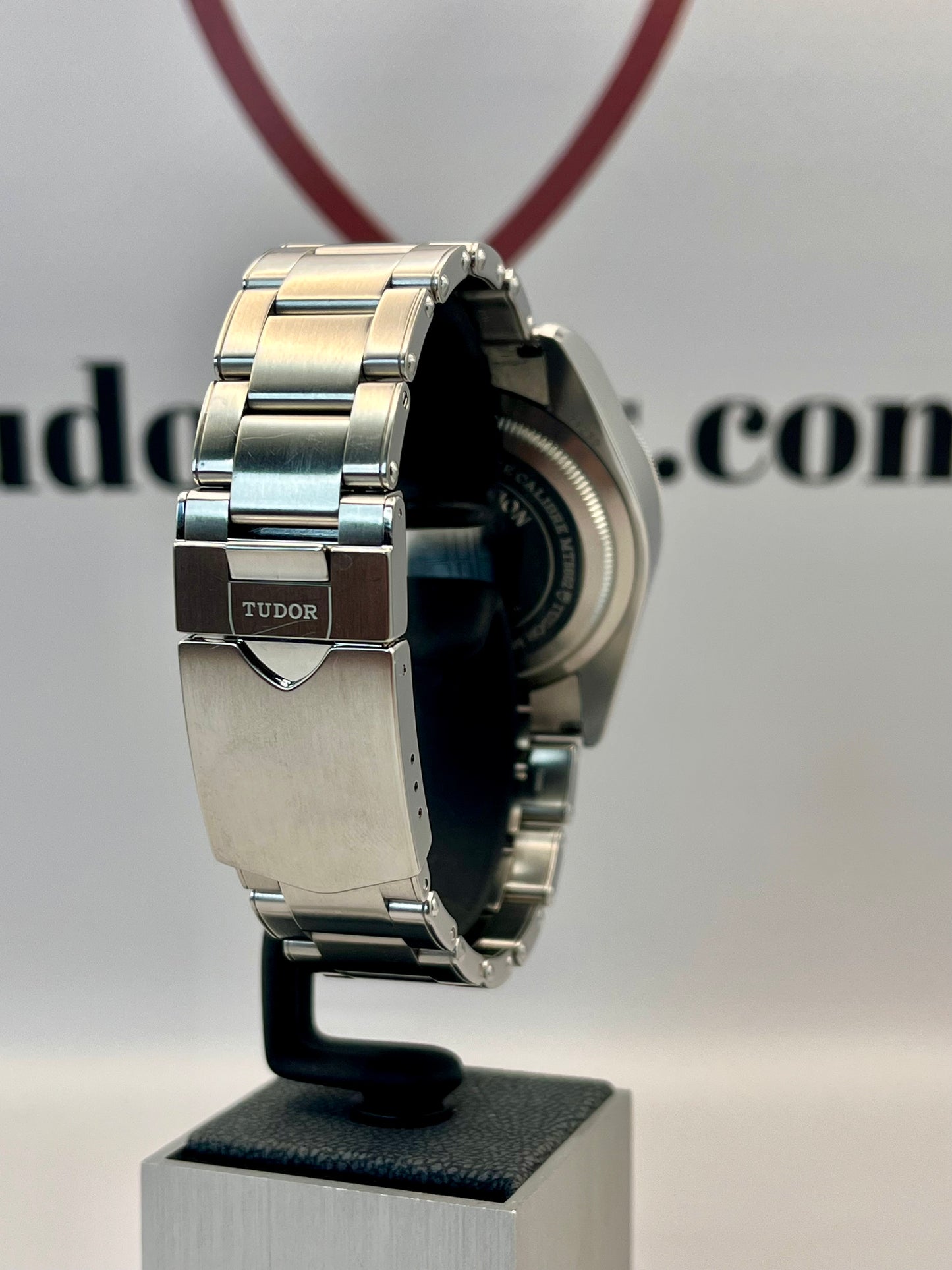 2021 TUDOR Black Bay 79230G 'Harrods' Edition - 41mm - Full Set