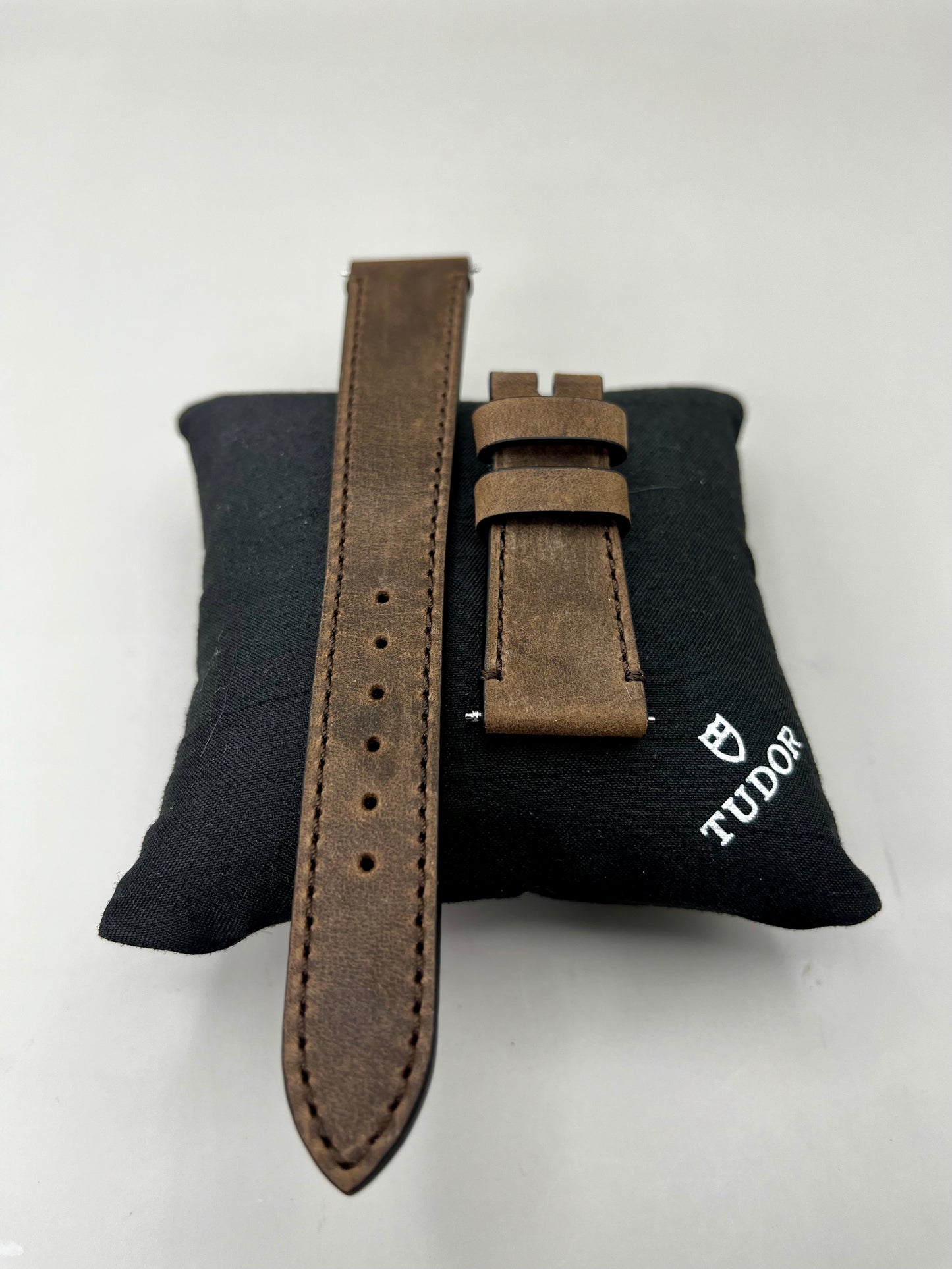 New/Unworn Genuine TUDOR Dark Brown Leather Strap 20mm