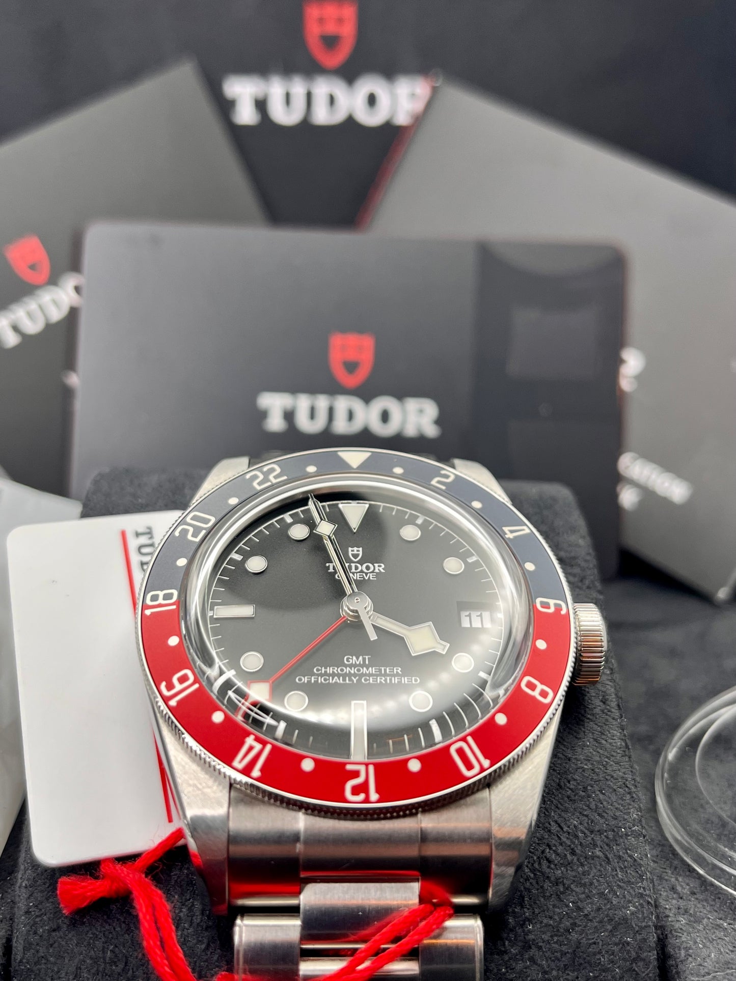 UNWORN 2022 TUDOR Black Bay 'Pepsi' - 79830RB - 41mm - Full Set