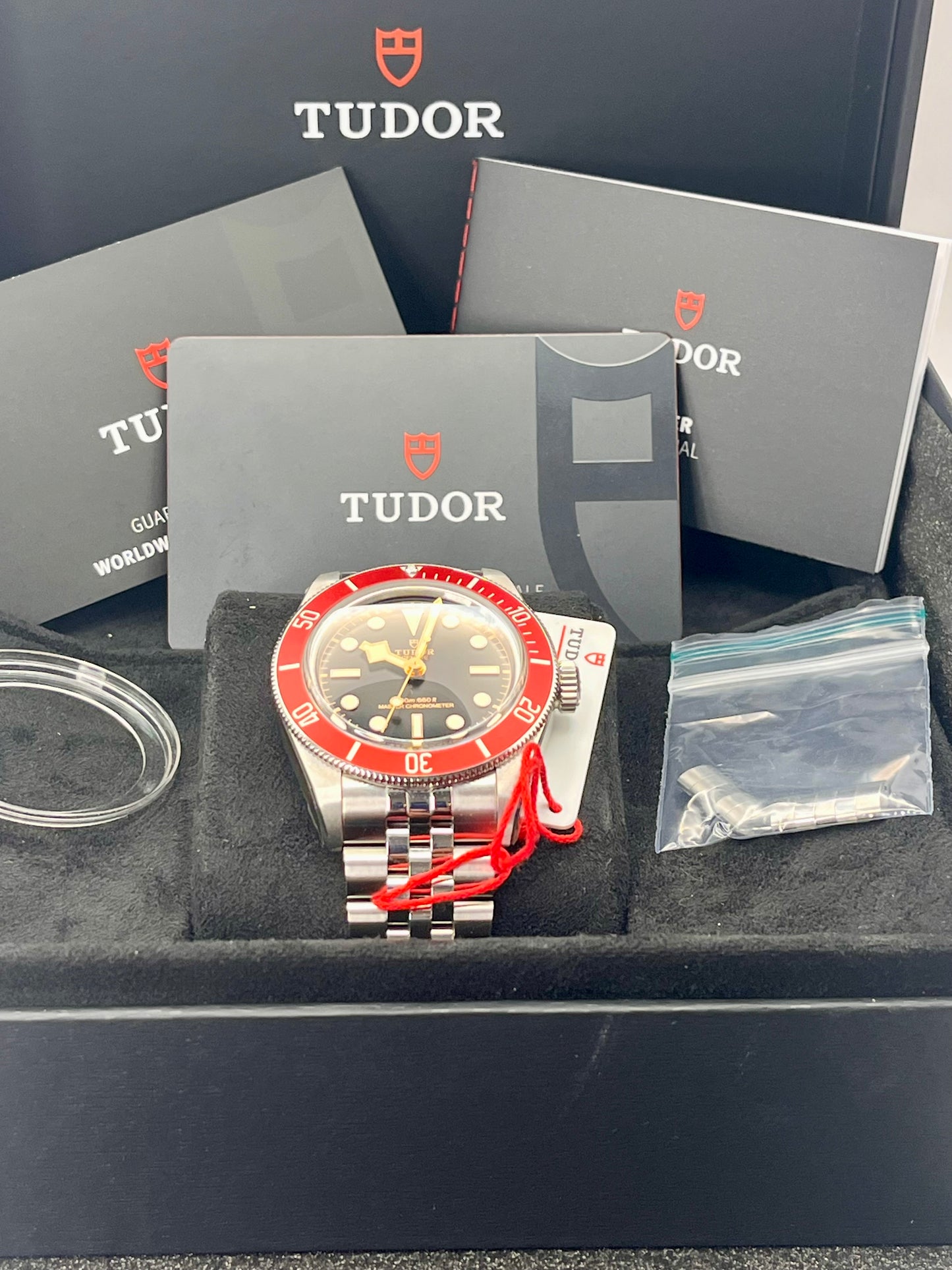 TUDOR Black Bay METAS - Stickered - 41mm - M7941A1A0RU - Full Set