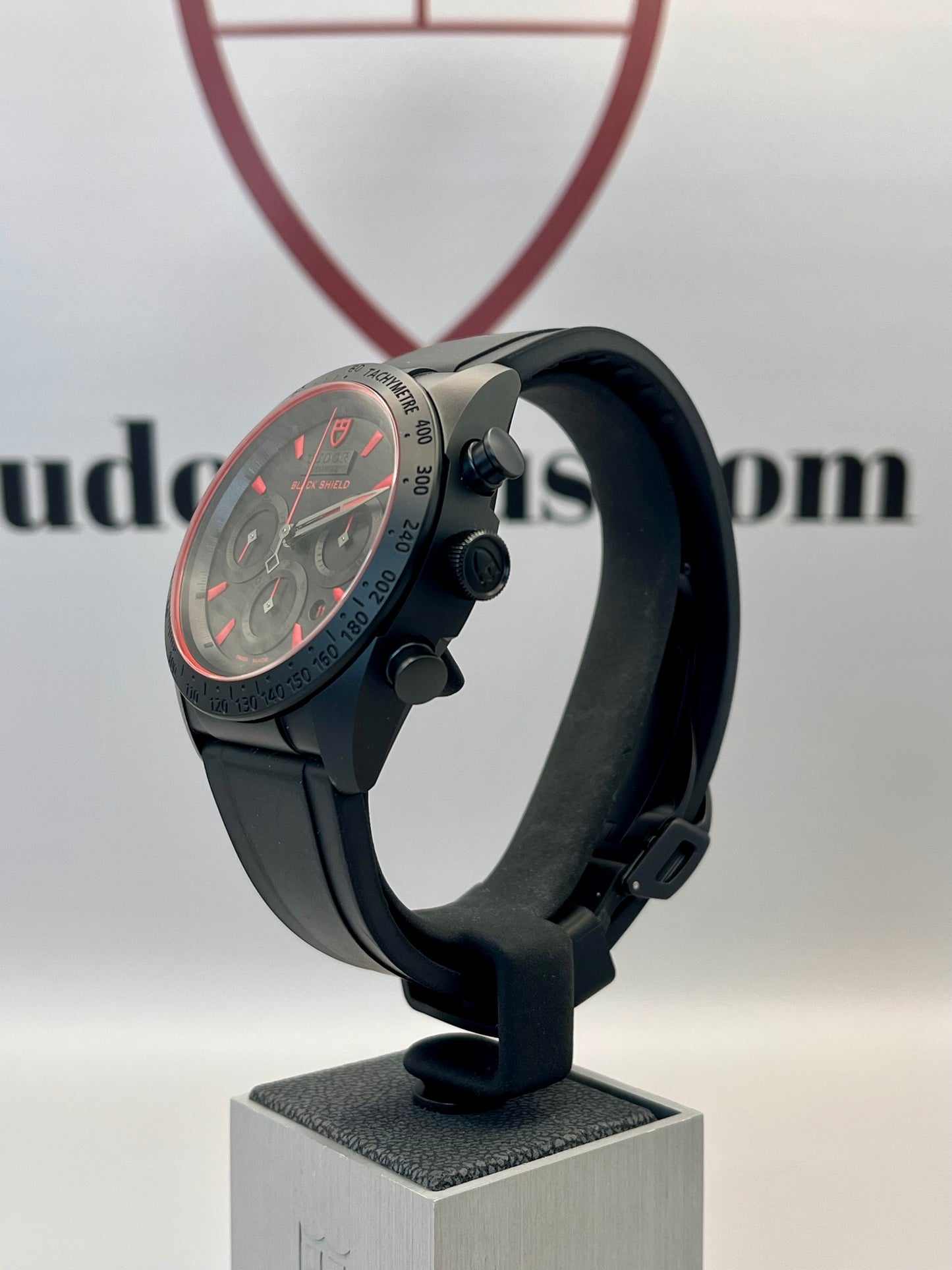 *NOS/UNWORN* TUDOR FastRider Chrono - 42mm - 42000CR - Full Set