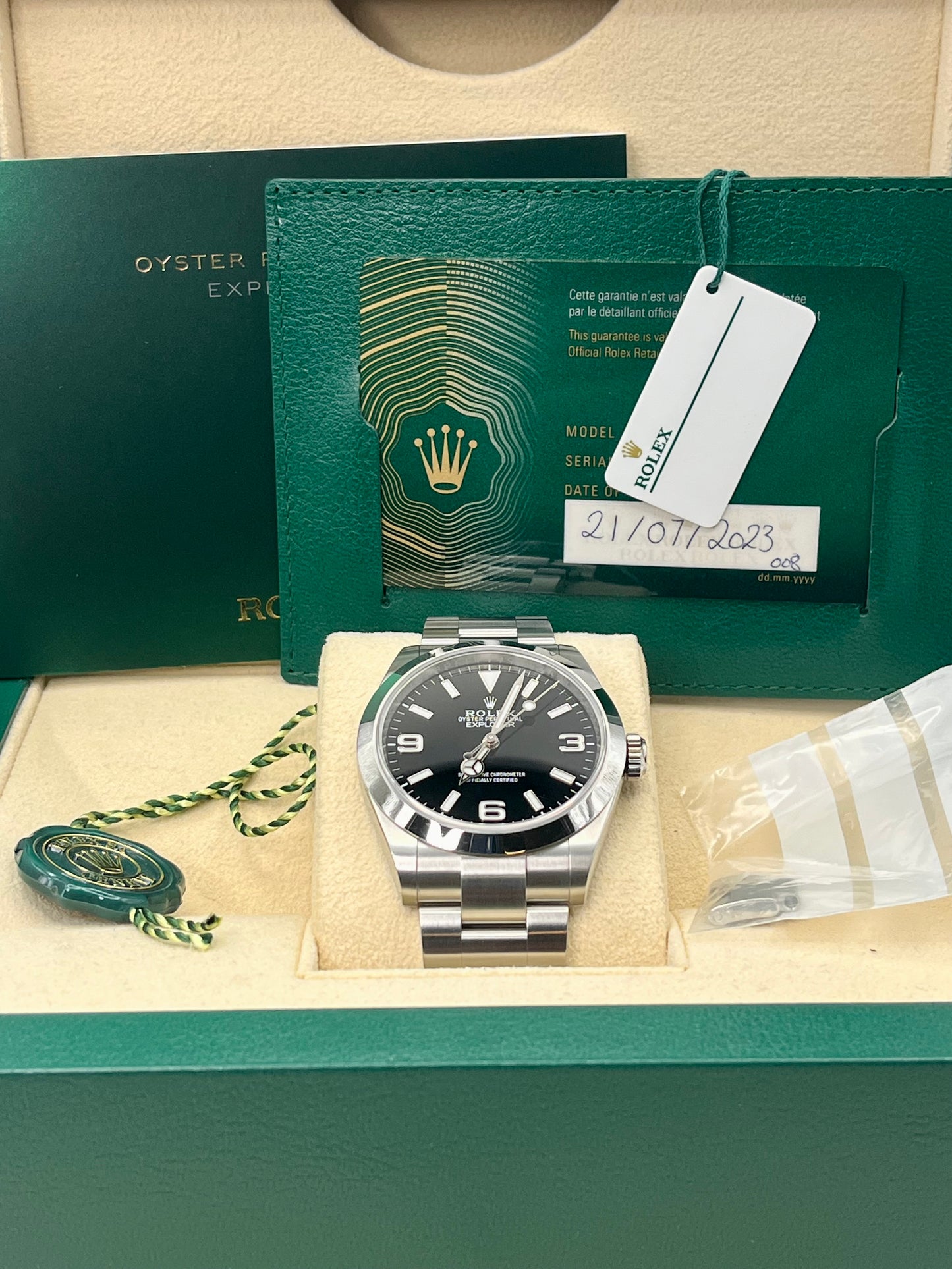 2023 ROLEX Explorer - 224270 - 40 mm - Full Set - Warranty to 2028