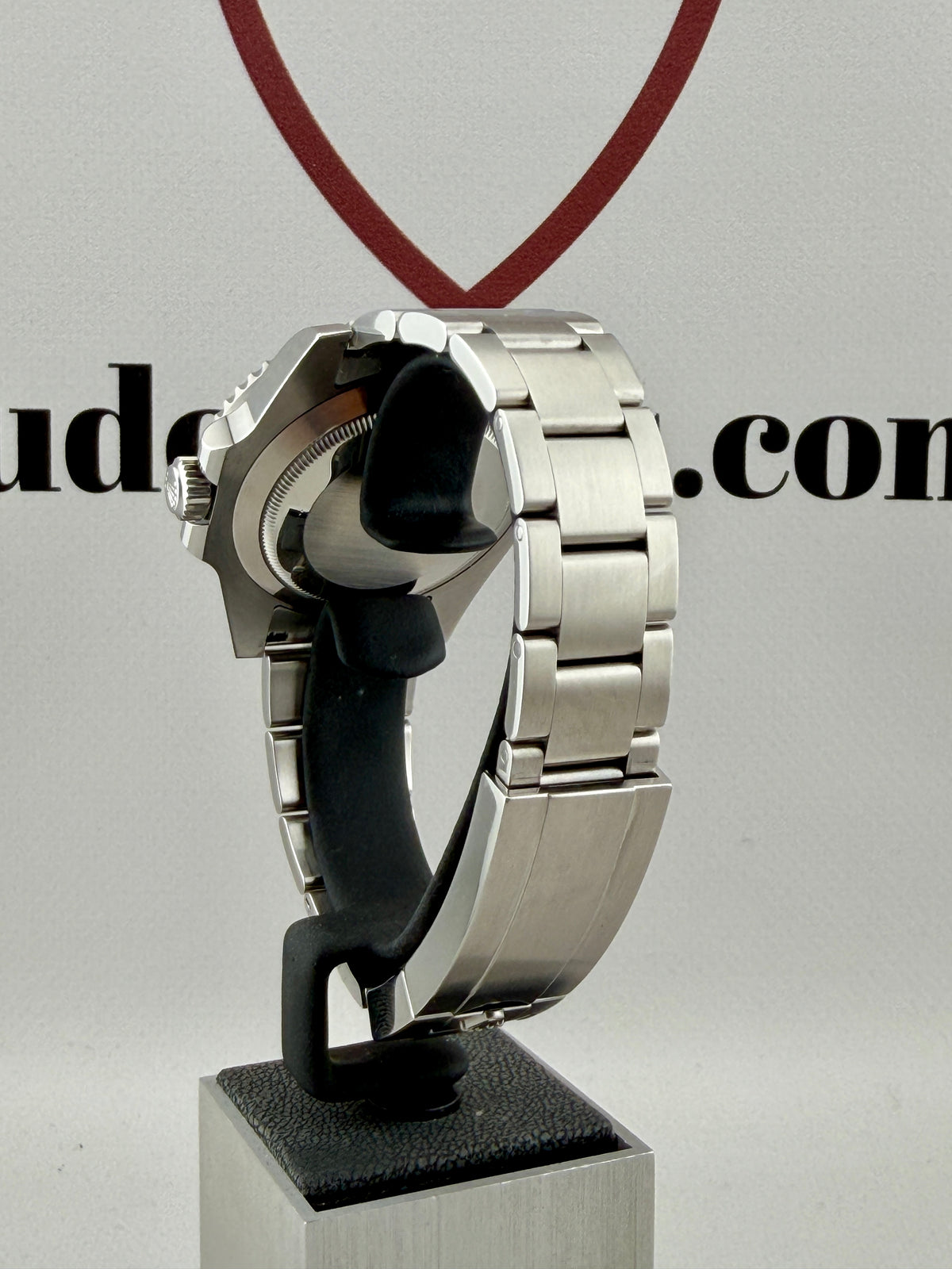 2020 ROLEX Submariner Hulk 116610LV 40mm Immaculate