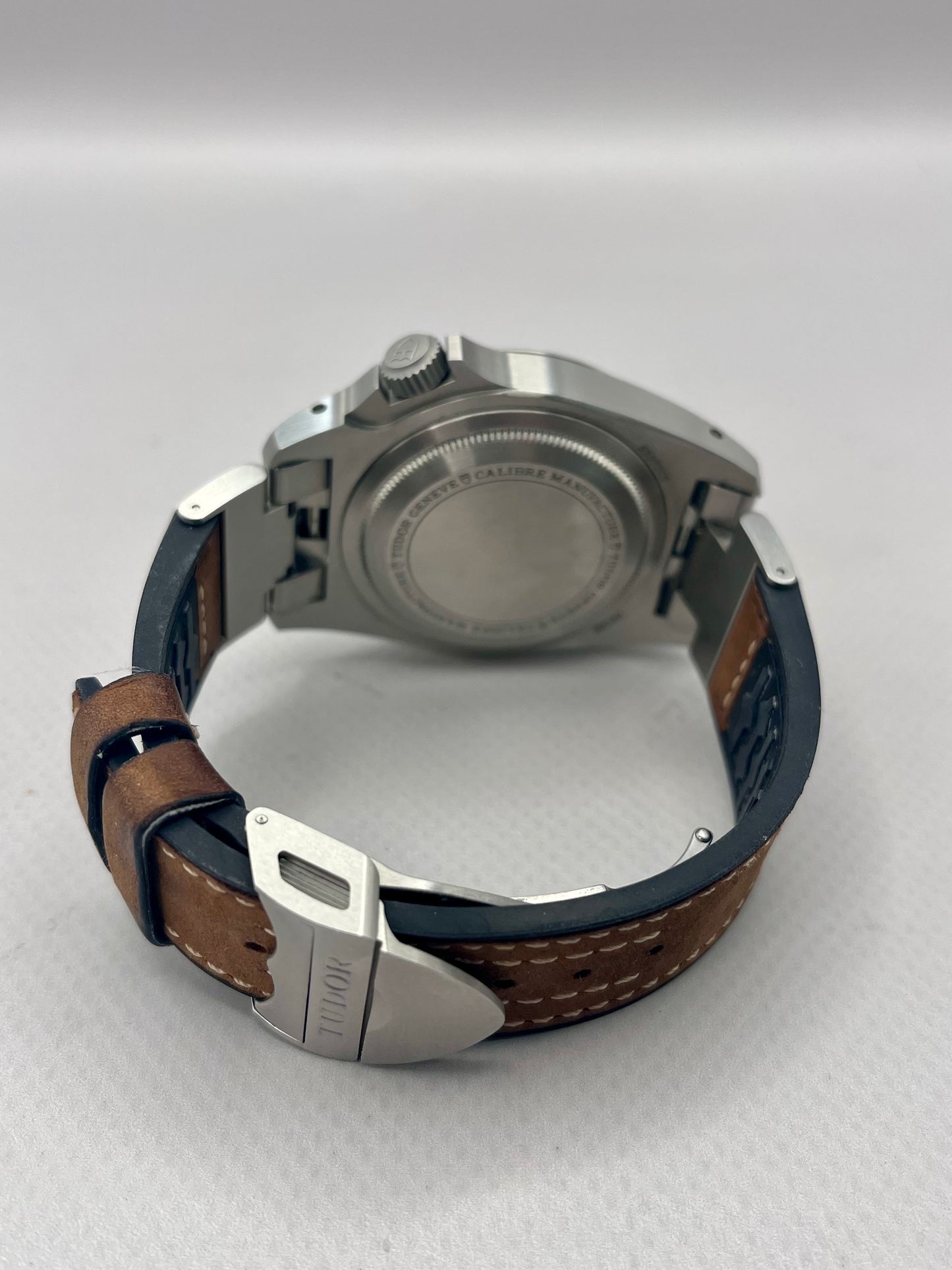 2022 TUDOR Black Bay P01 - 42mm - 70150 - Full Set - MINT