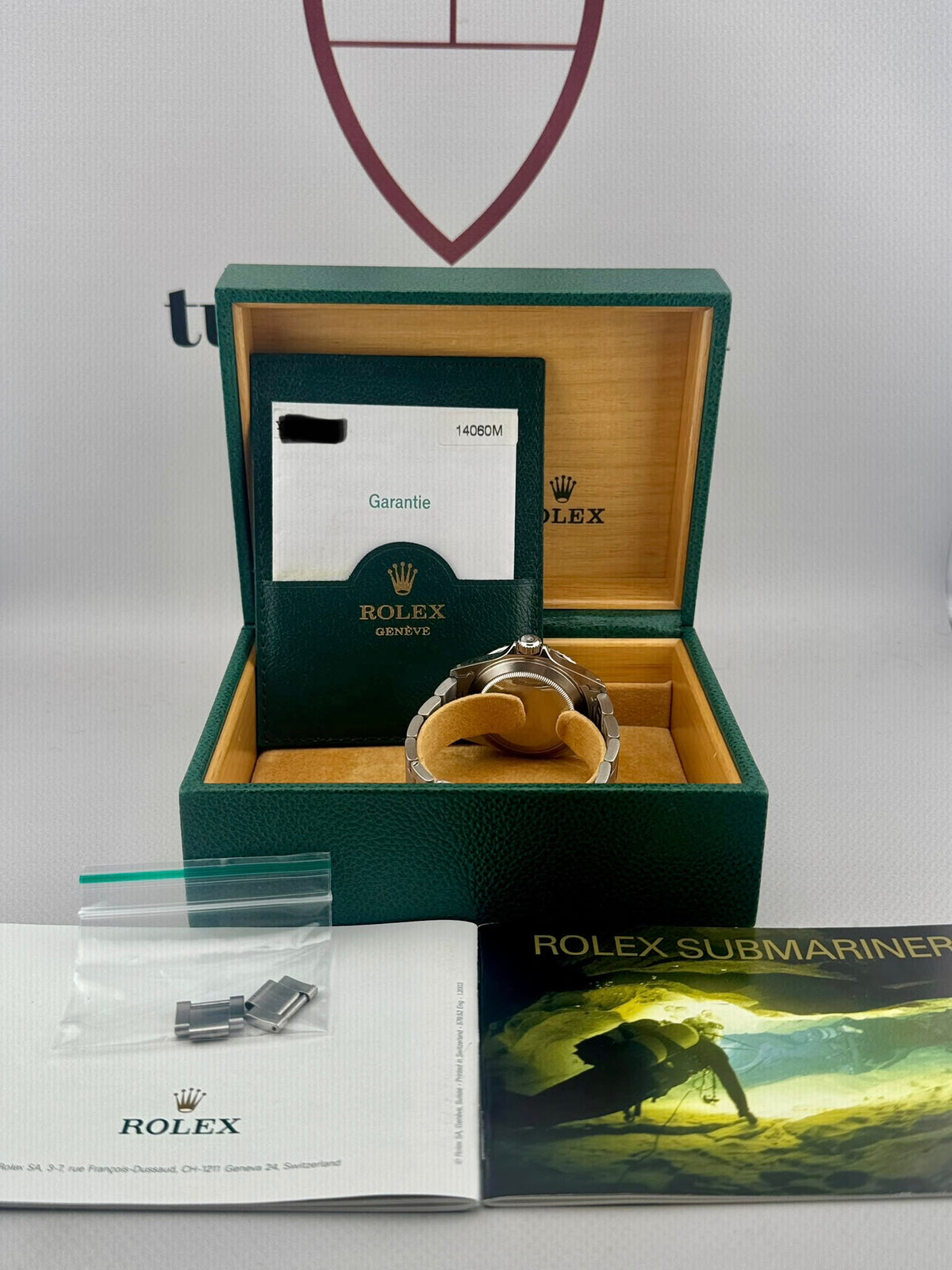 ROLEX Submariner No Date 14060M '2 Liner' 40mm Full Set