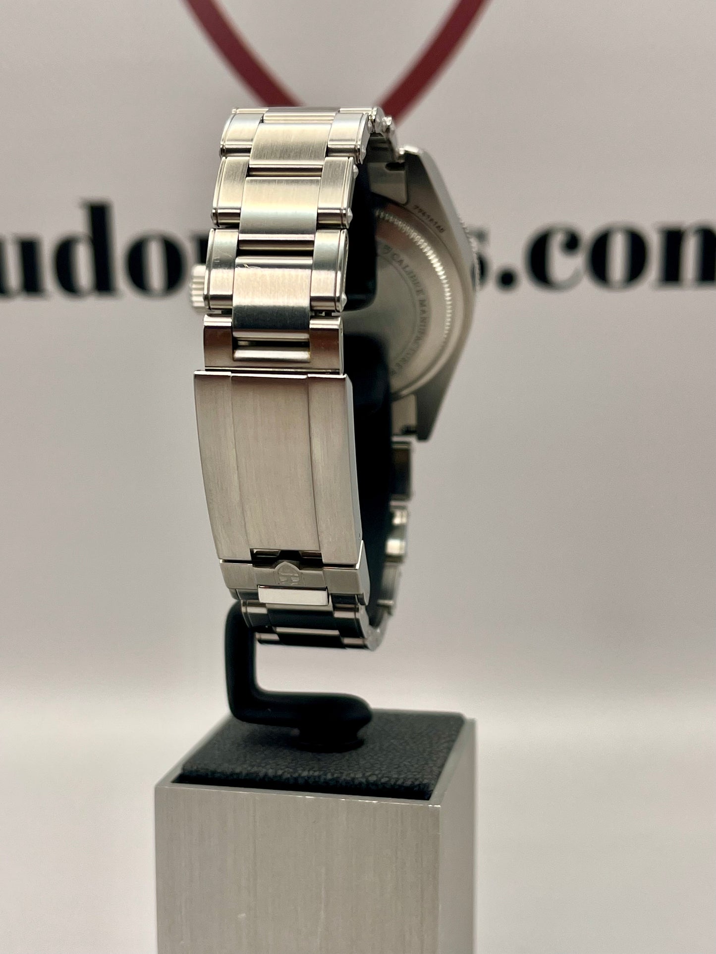 2025 TUDOR Black Bay 'Monochrome' - 41mm - M7941A1A0NU - METAS