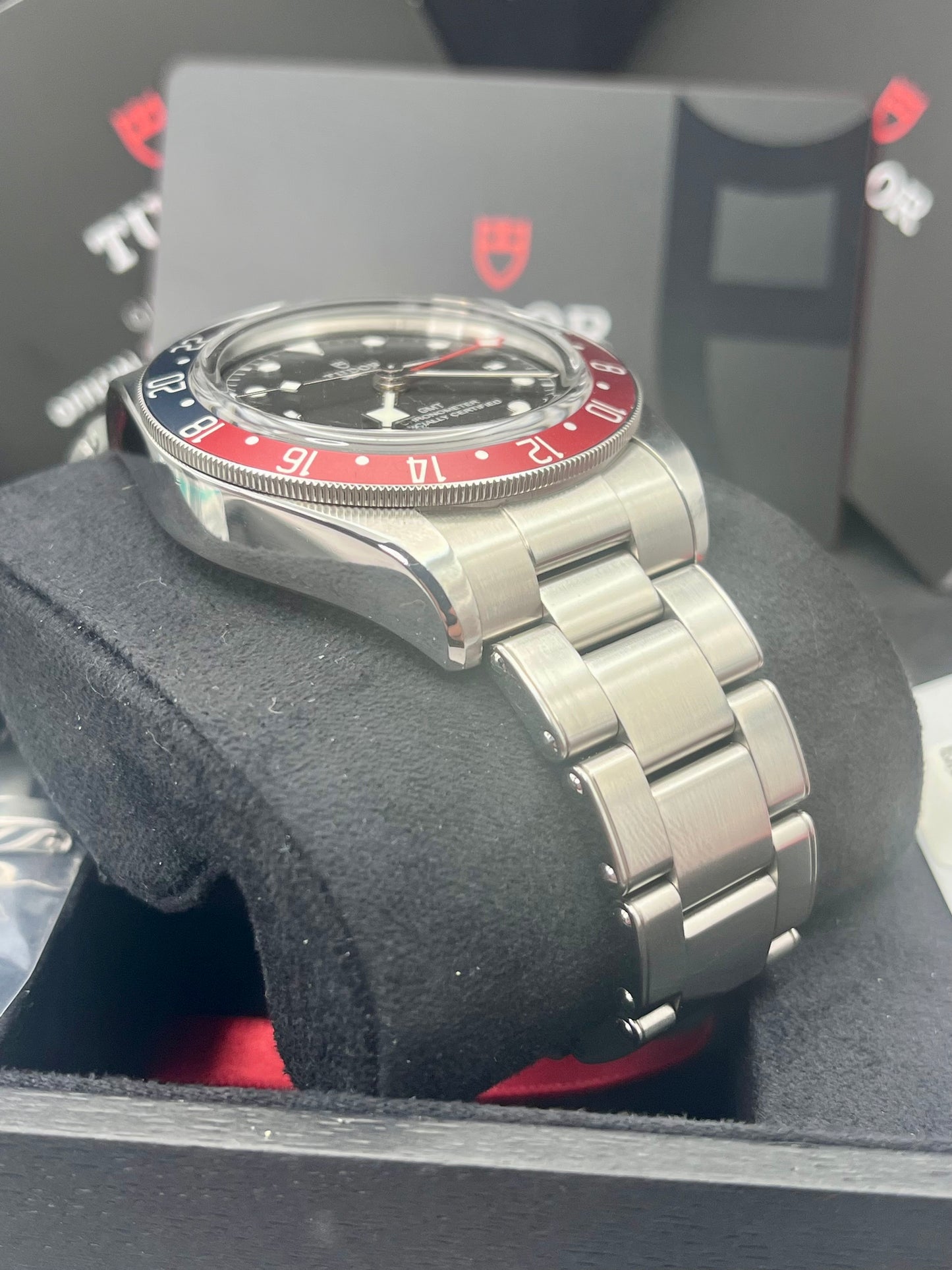 2023 TUDOR Black Bay GMT Pepsi - 41mm - 79830RB - Full Set