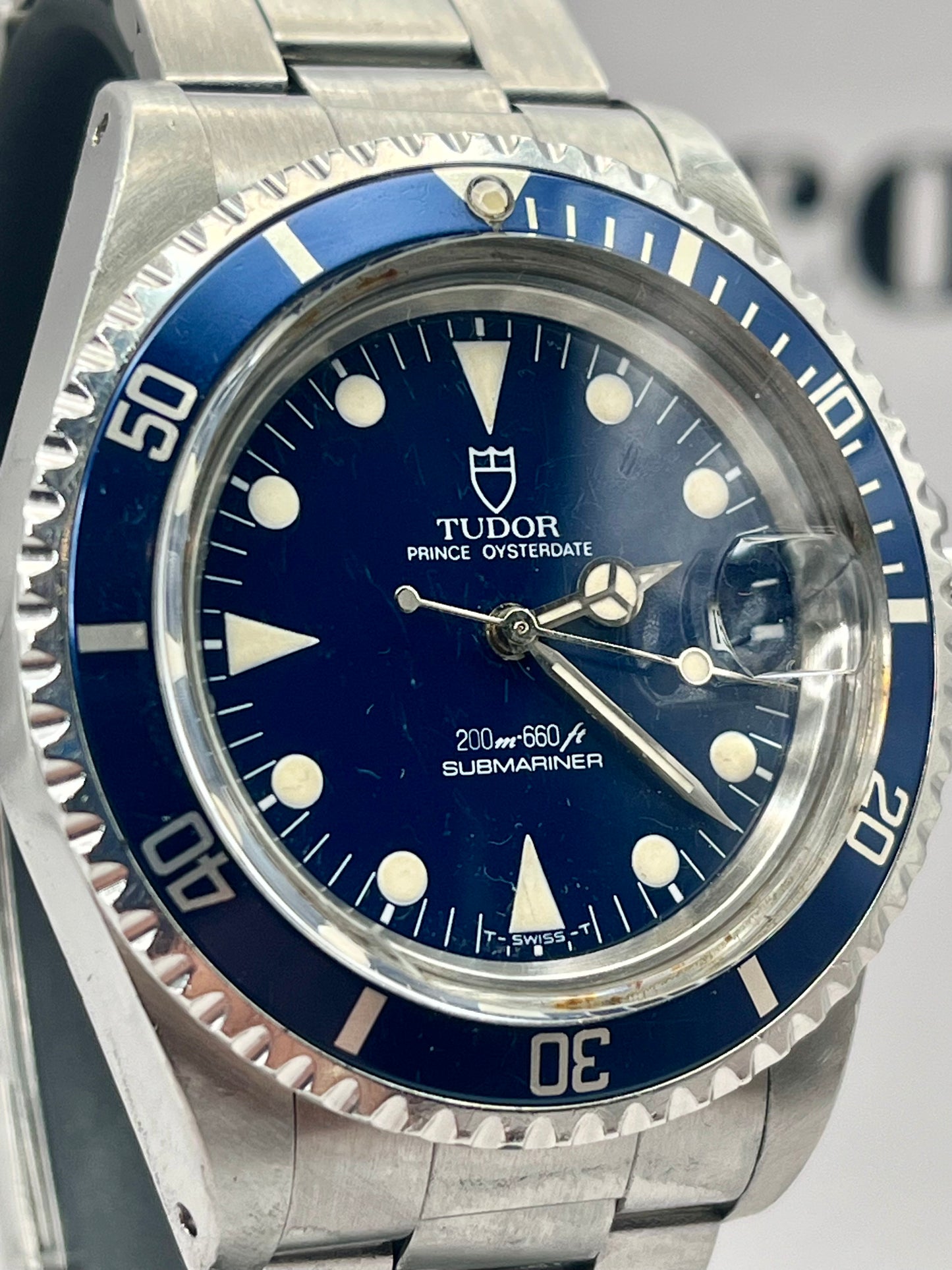 TUDOR Submariner 79090 - 40mm - Rolex Case & Crown - Collectors!
