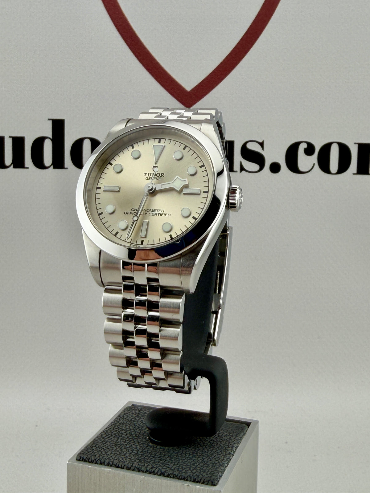 2023 TUDOR Black Bay One 36mm Champagne Dial M79640 Full Set Warranty