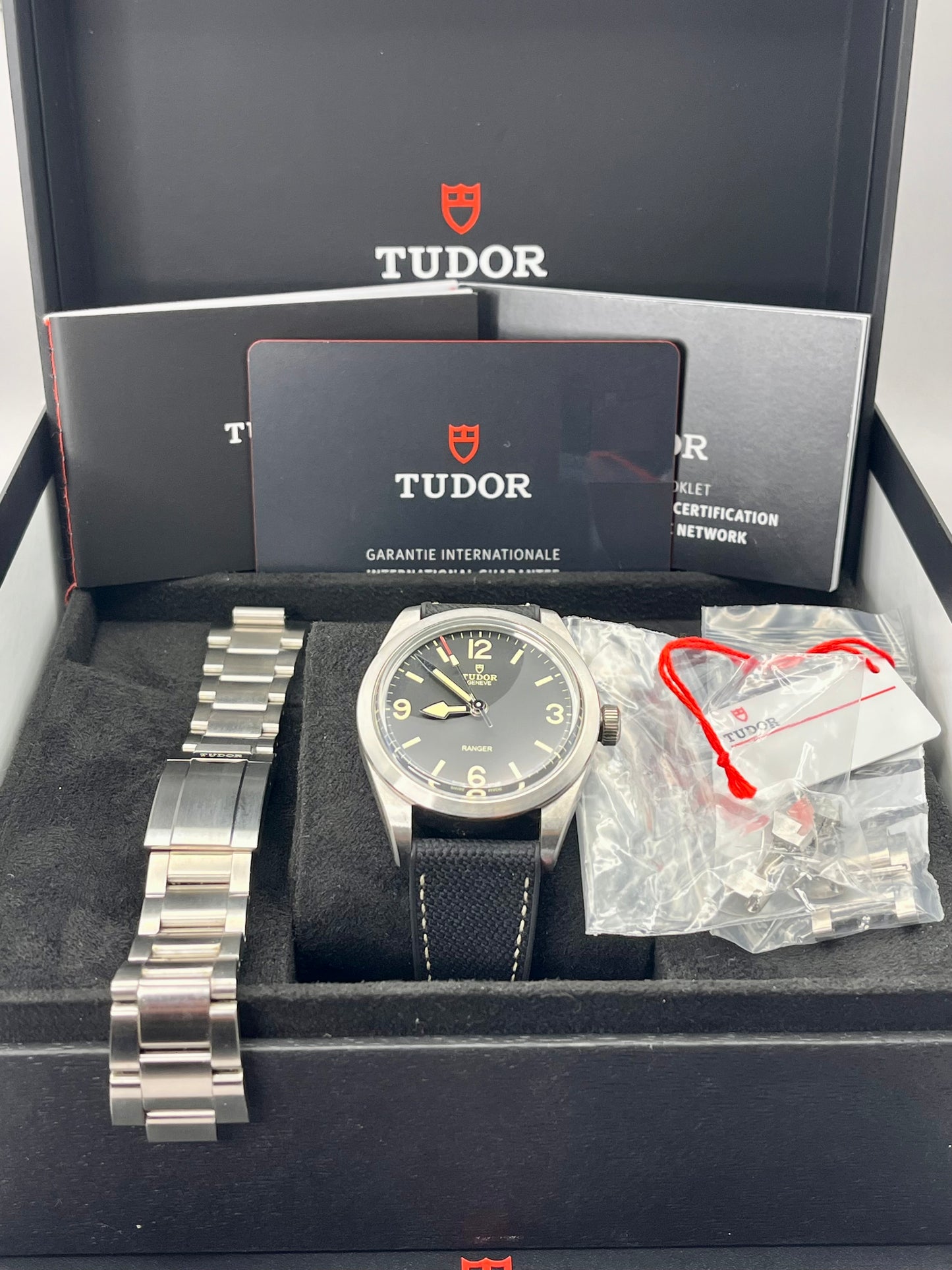 2024 TUDOR Ranger 79950 - 39mm - OEM Rubber & OEM Steel