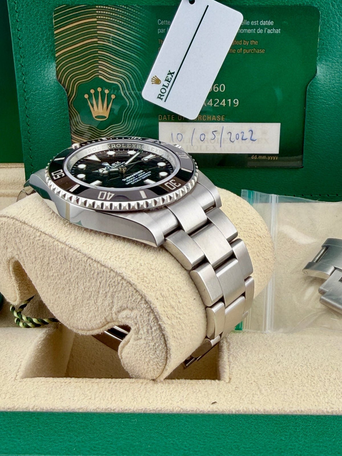 2022 ROLEX Submariner No Date 124060 41mm Full Set