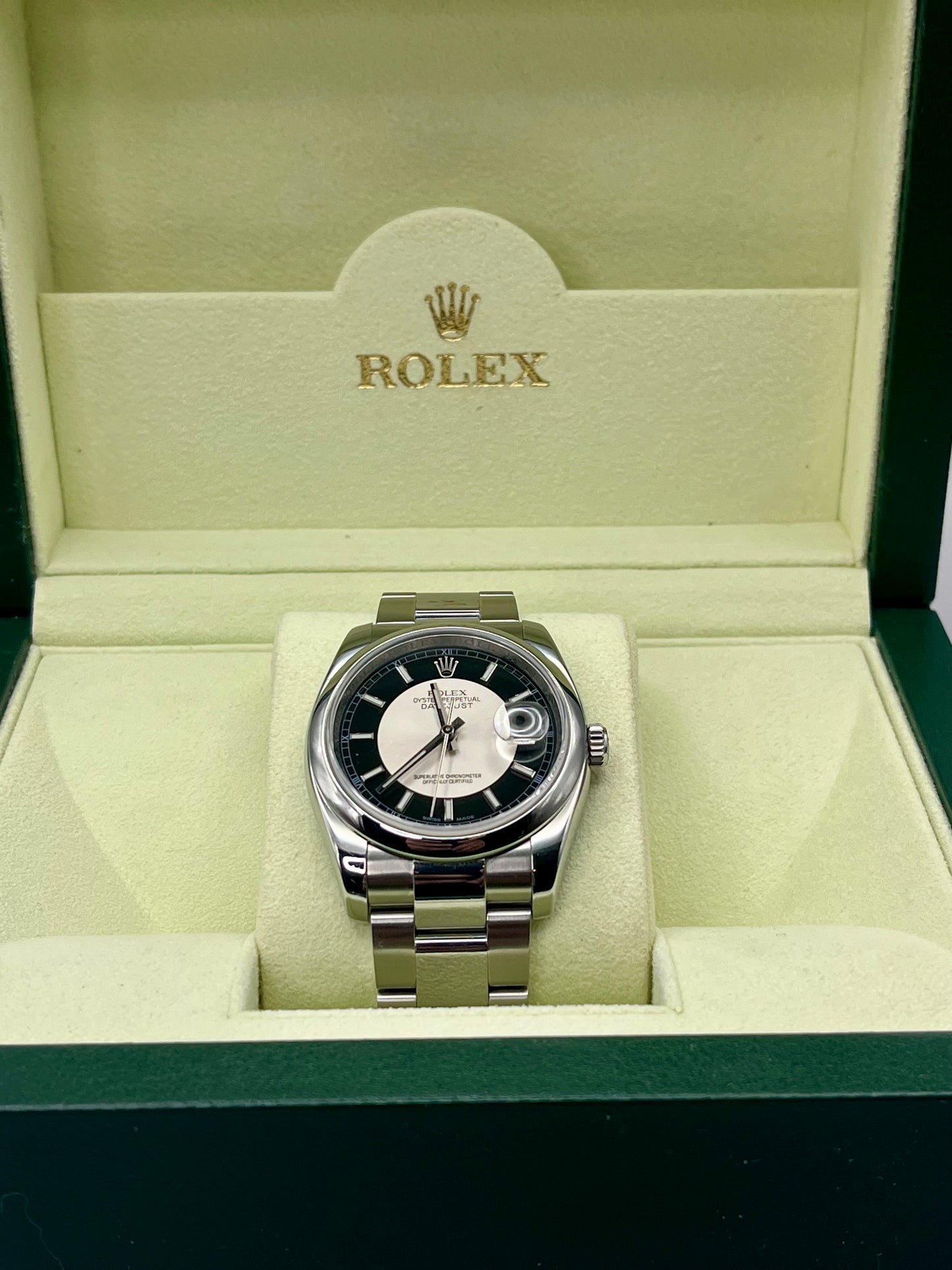 ROLEX DateJust 36mm Tuxedo Dial 116200 Serviced & Mint