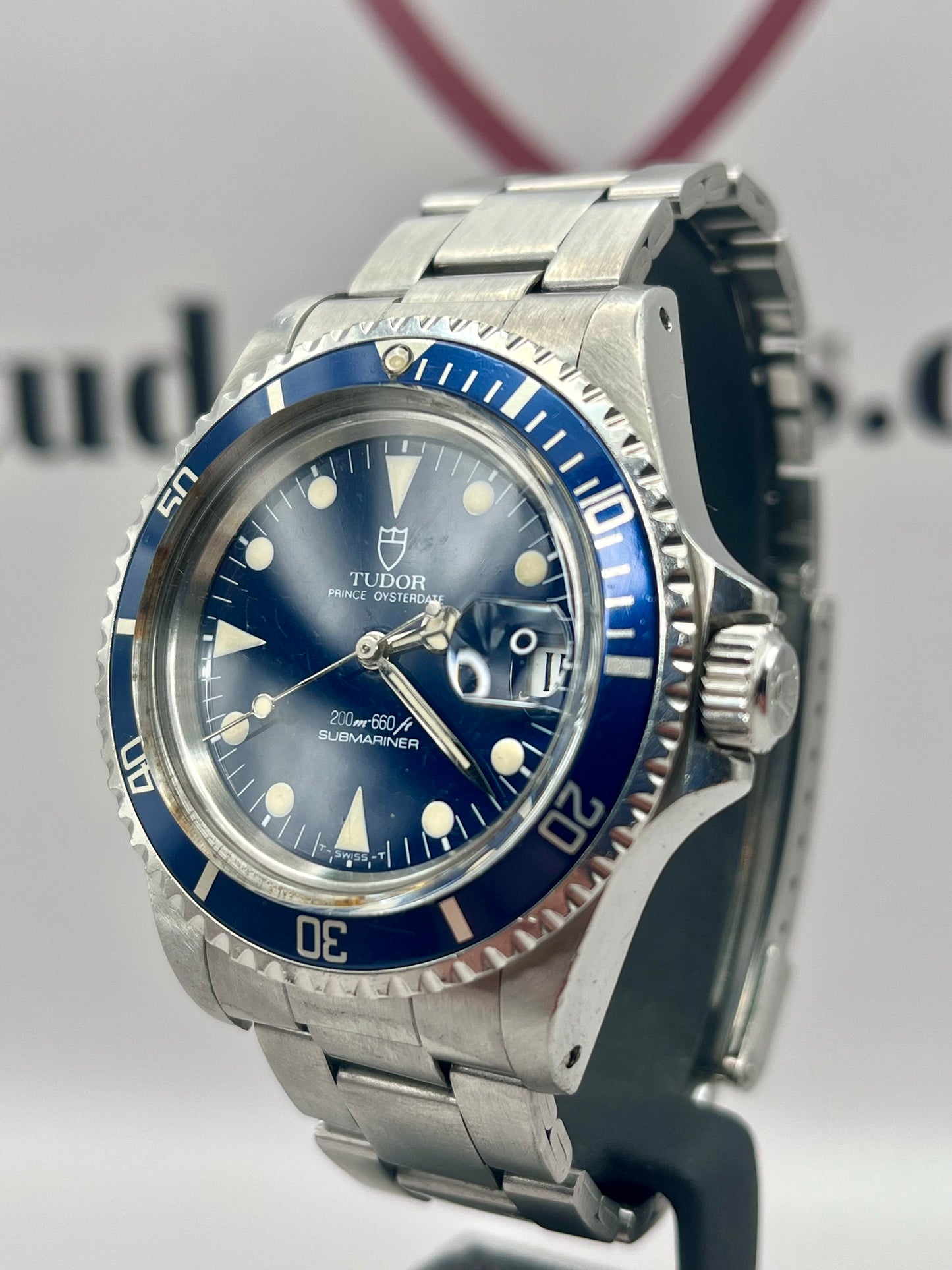 TUDOR Submariner 79090 - 40mm - Rolex Case & Crown - Collectors!
