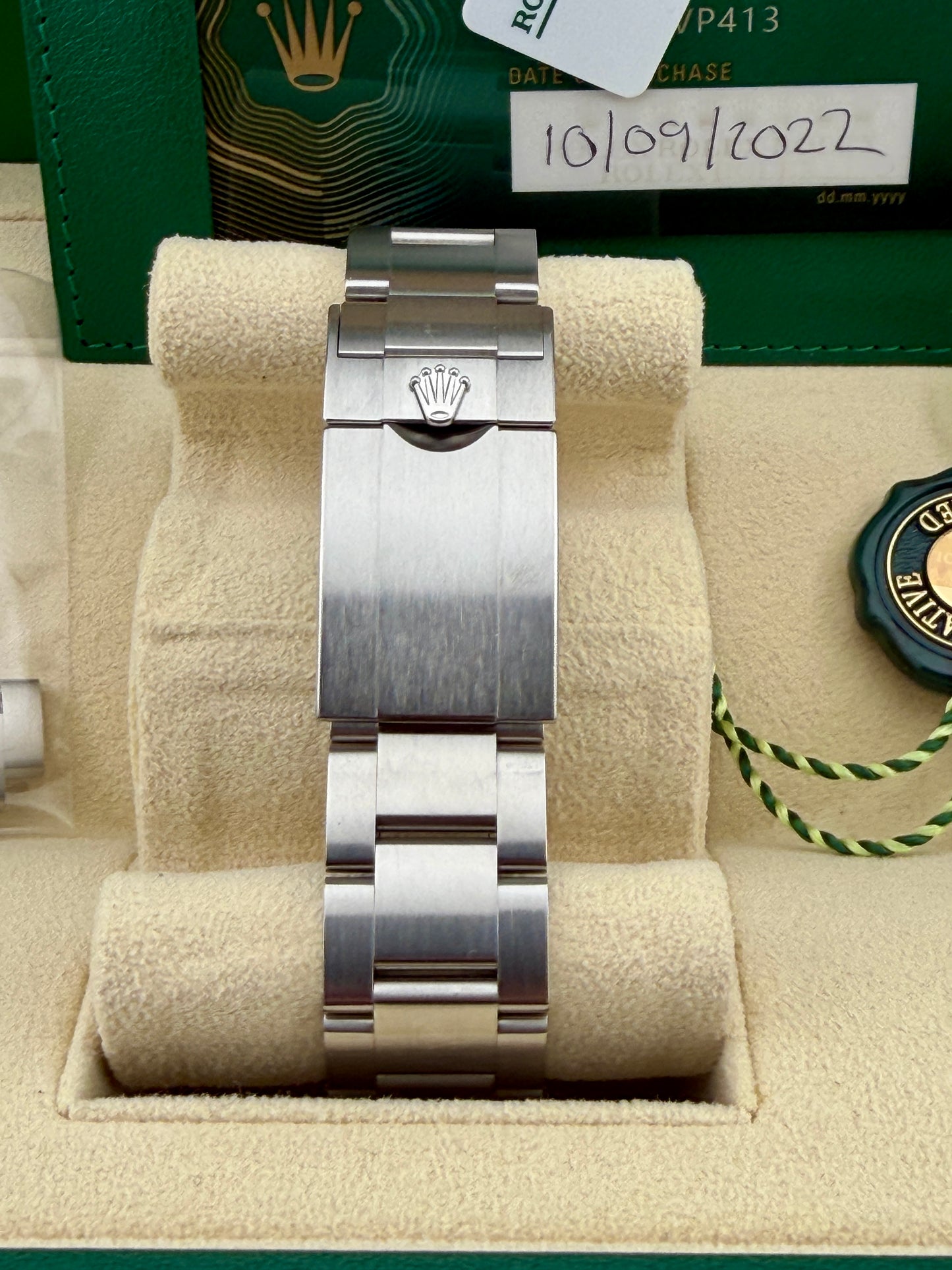 2022 ROLEX Explorer 2 'Polar' 226570 42mm Full Set + Warranty