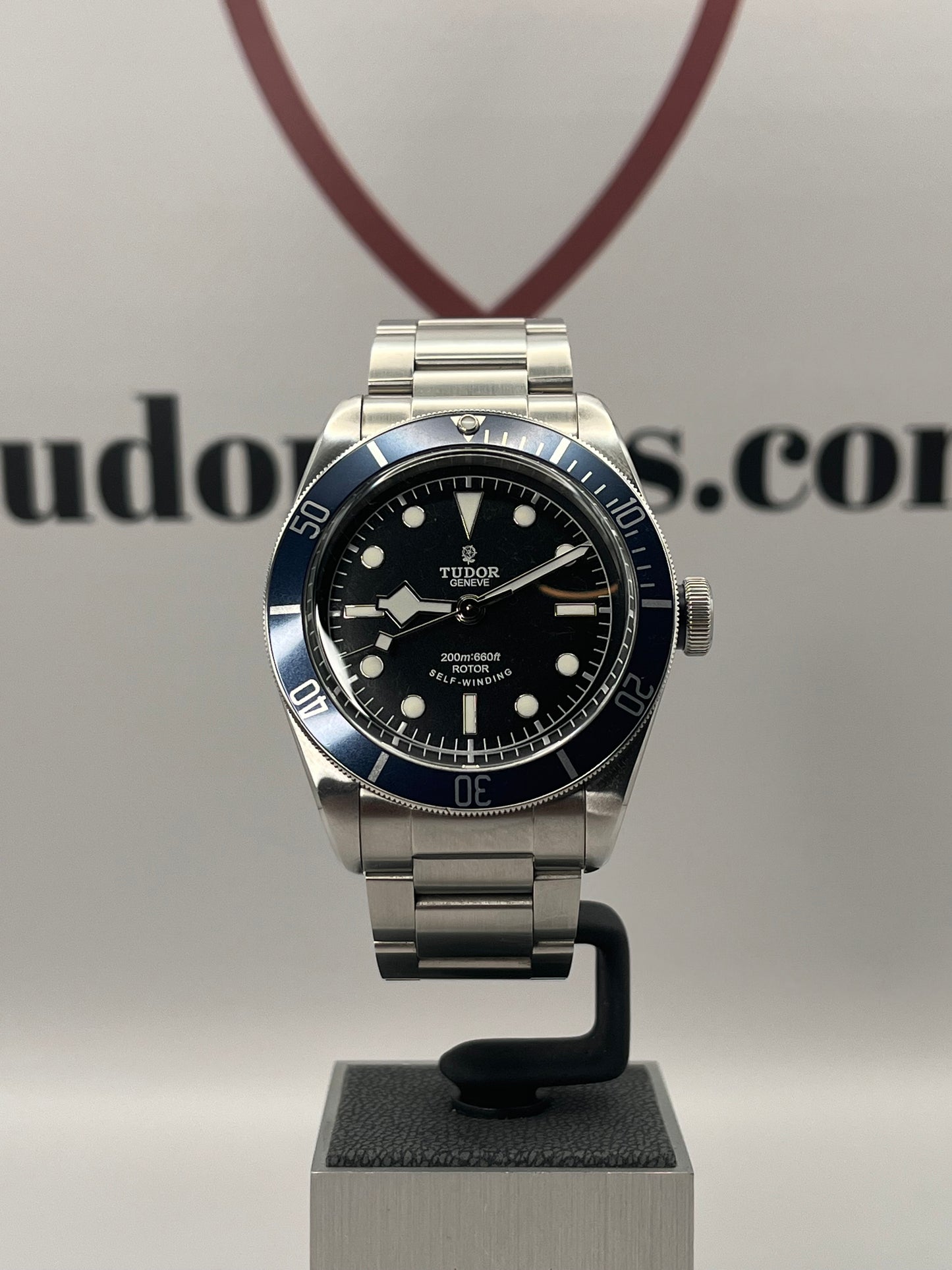 2015 TUDOR Black Bay 79220B 'Smiley ' - 41mm - Full Set - Beautiful Condition