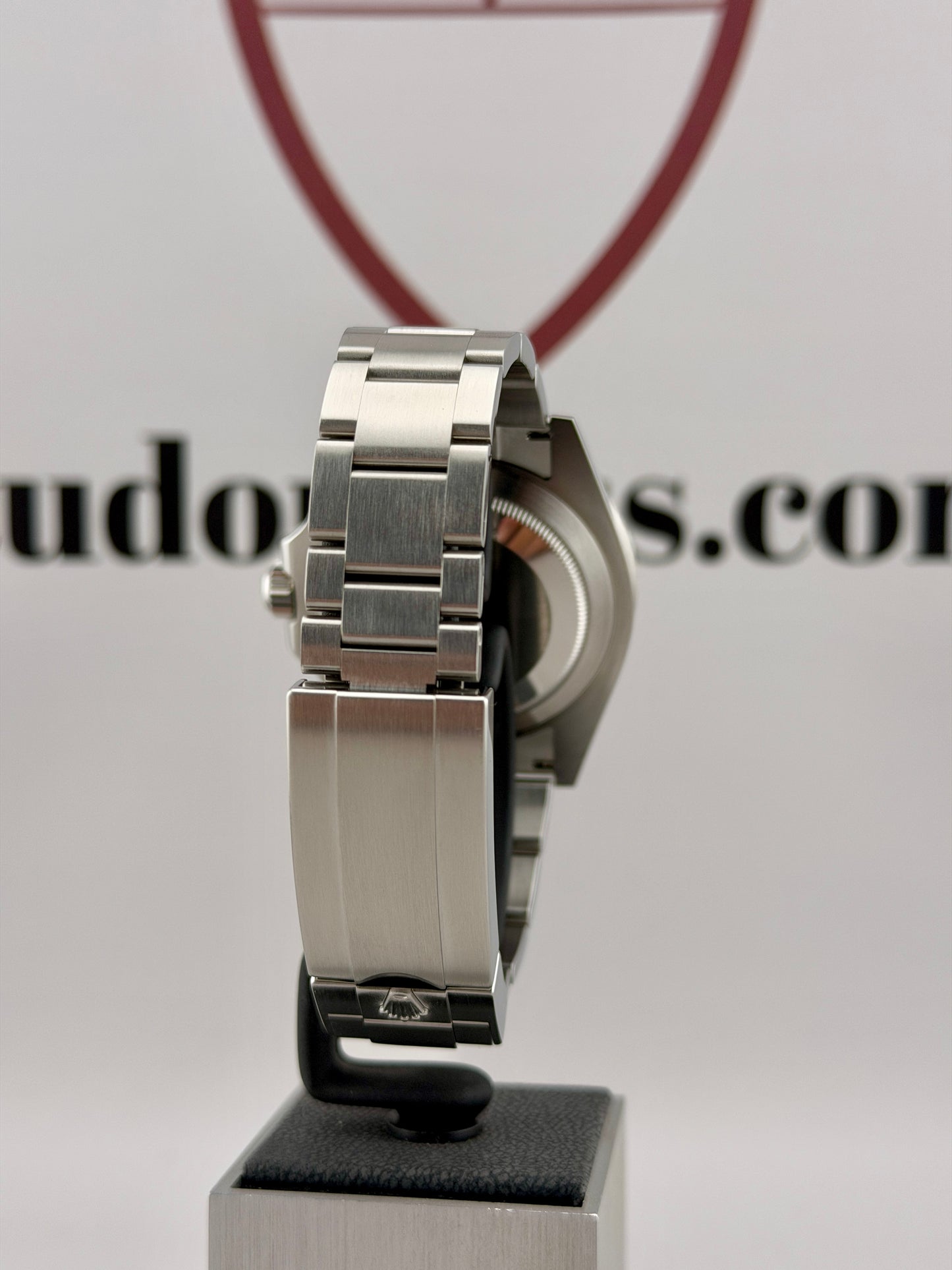 2022 ROLEX Submariner No Date 124060 40mm Full Set