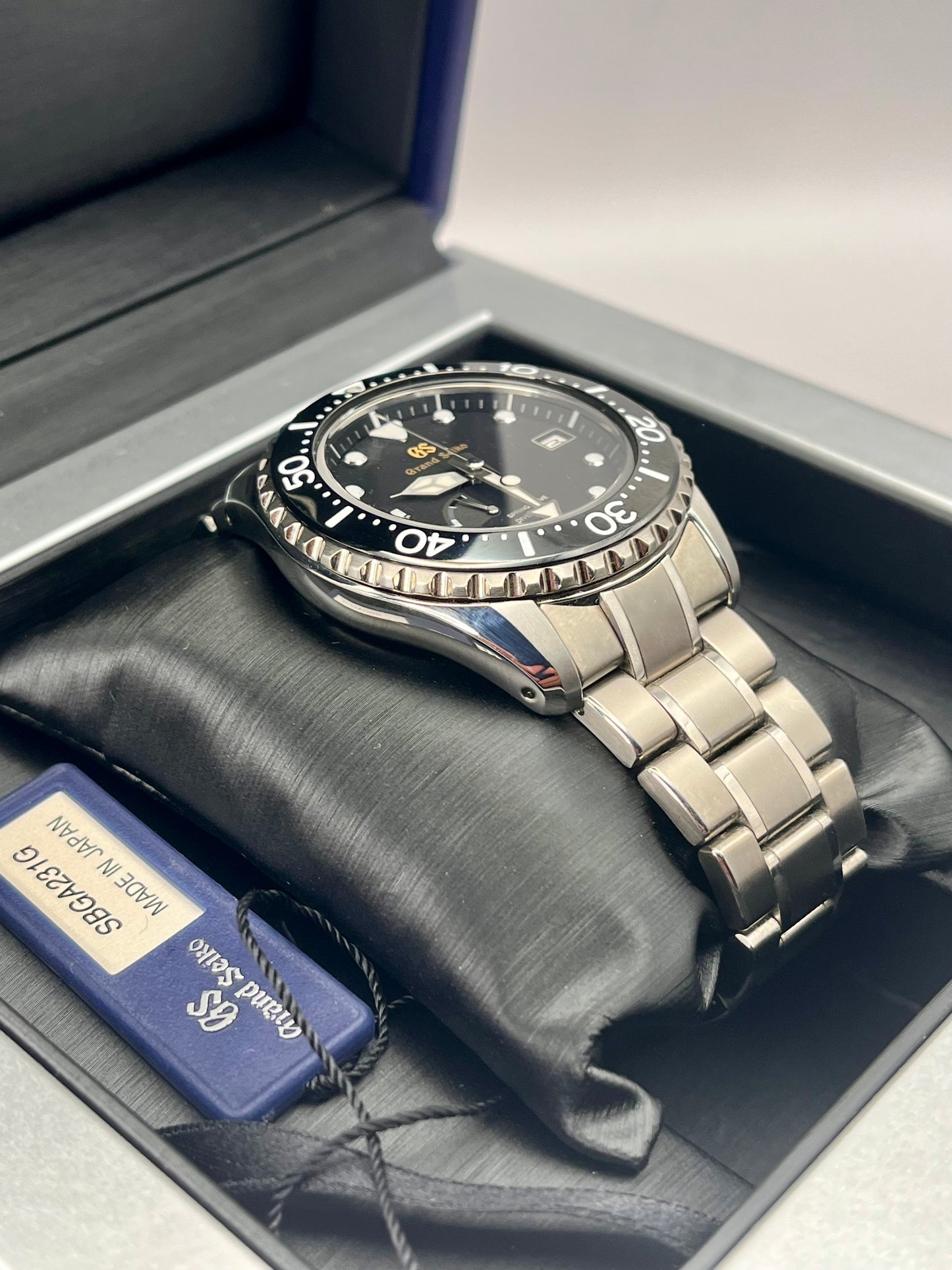 GRAND SEIKO SBGA231 Spring Drive - Titanium - Full Set
