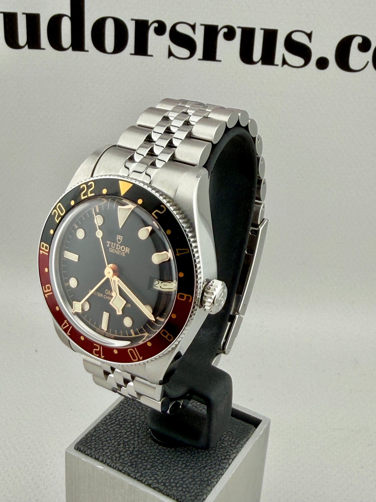 04/2026 TUDOR Black Bay 58 GMT 7939G1A0NRU Jubilee Strap 39mm Full Set