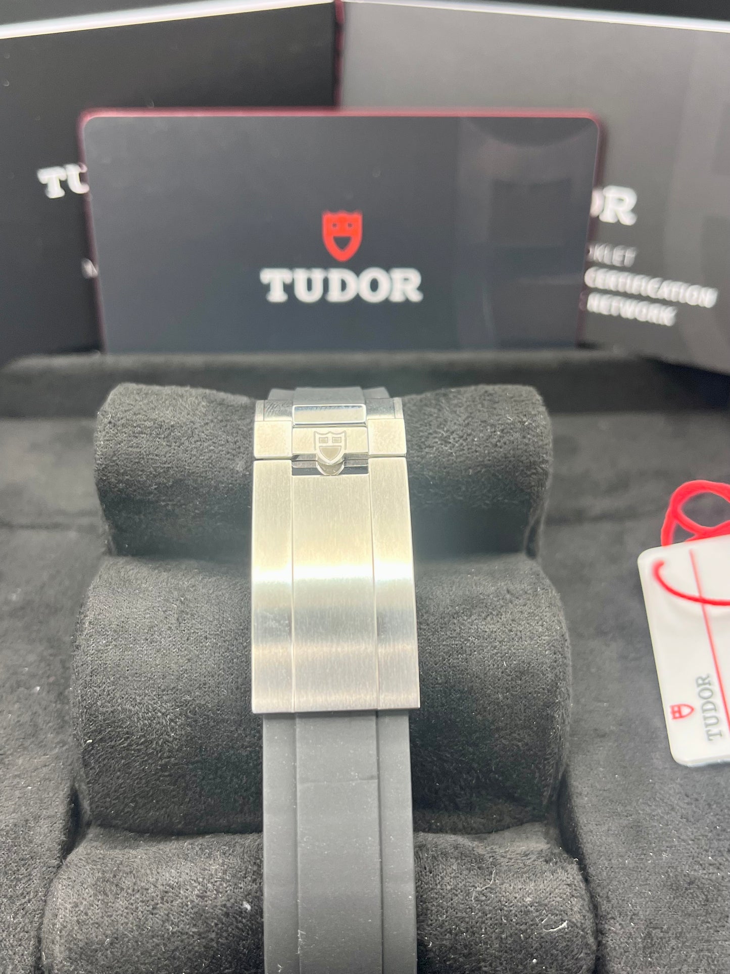 2025 *UNWORN* TUDOR Black Bay 58 - 39mm - M7939A1A0RU - Full Set