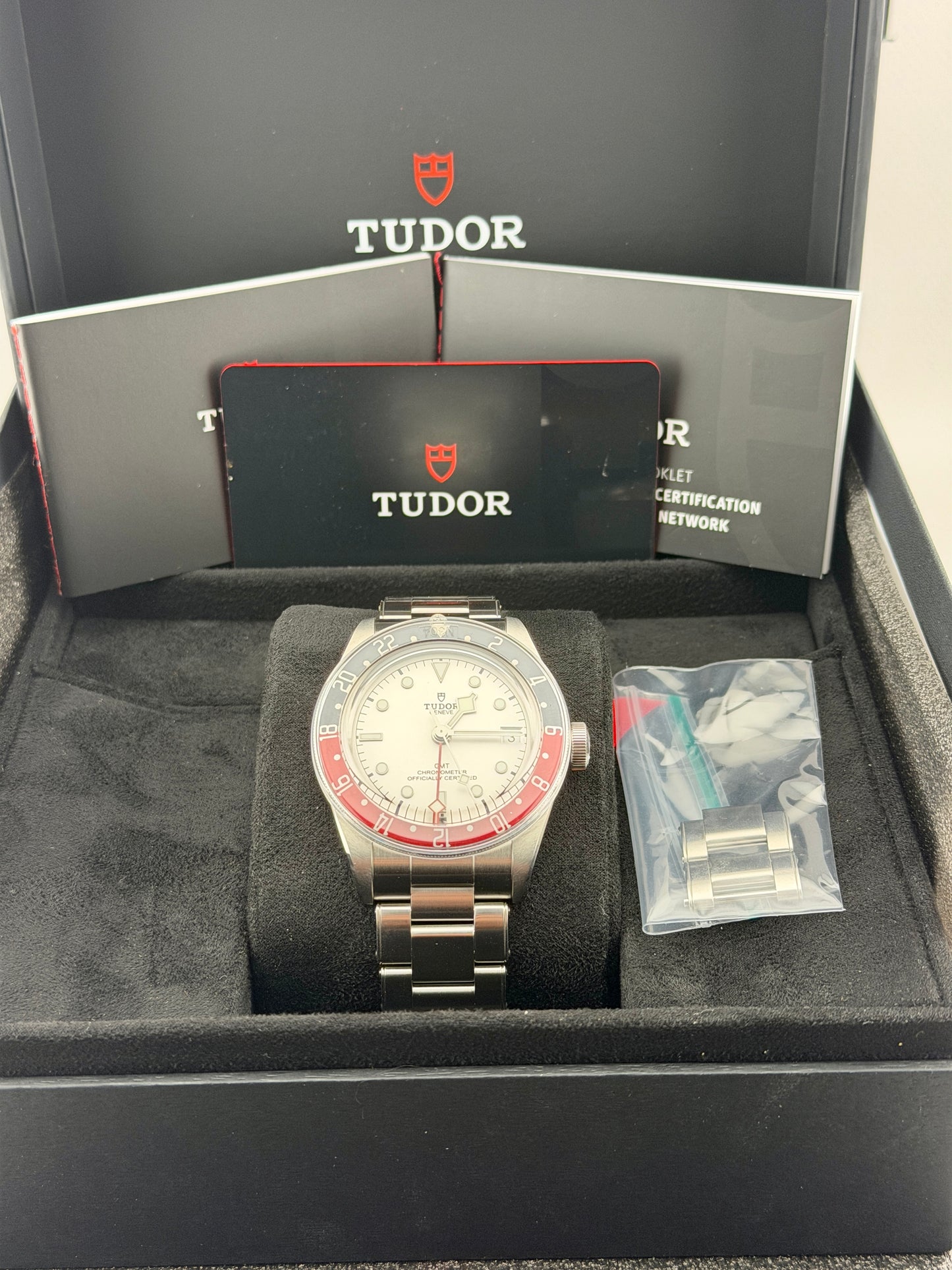 New/Unworn 2026 TUDOR Black Bay GMT Pepsi Polar 41mm 79830RB