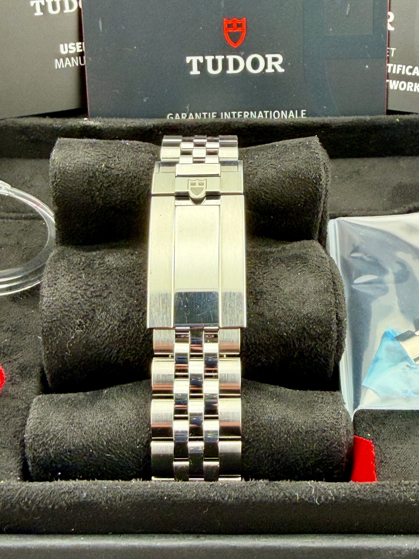 04/2026 TUDOR Black Bay 58 GMT 7939G1A0NRU Jubilee Strap 39mm Full Set