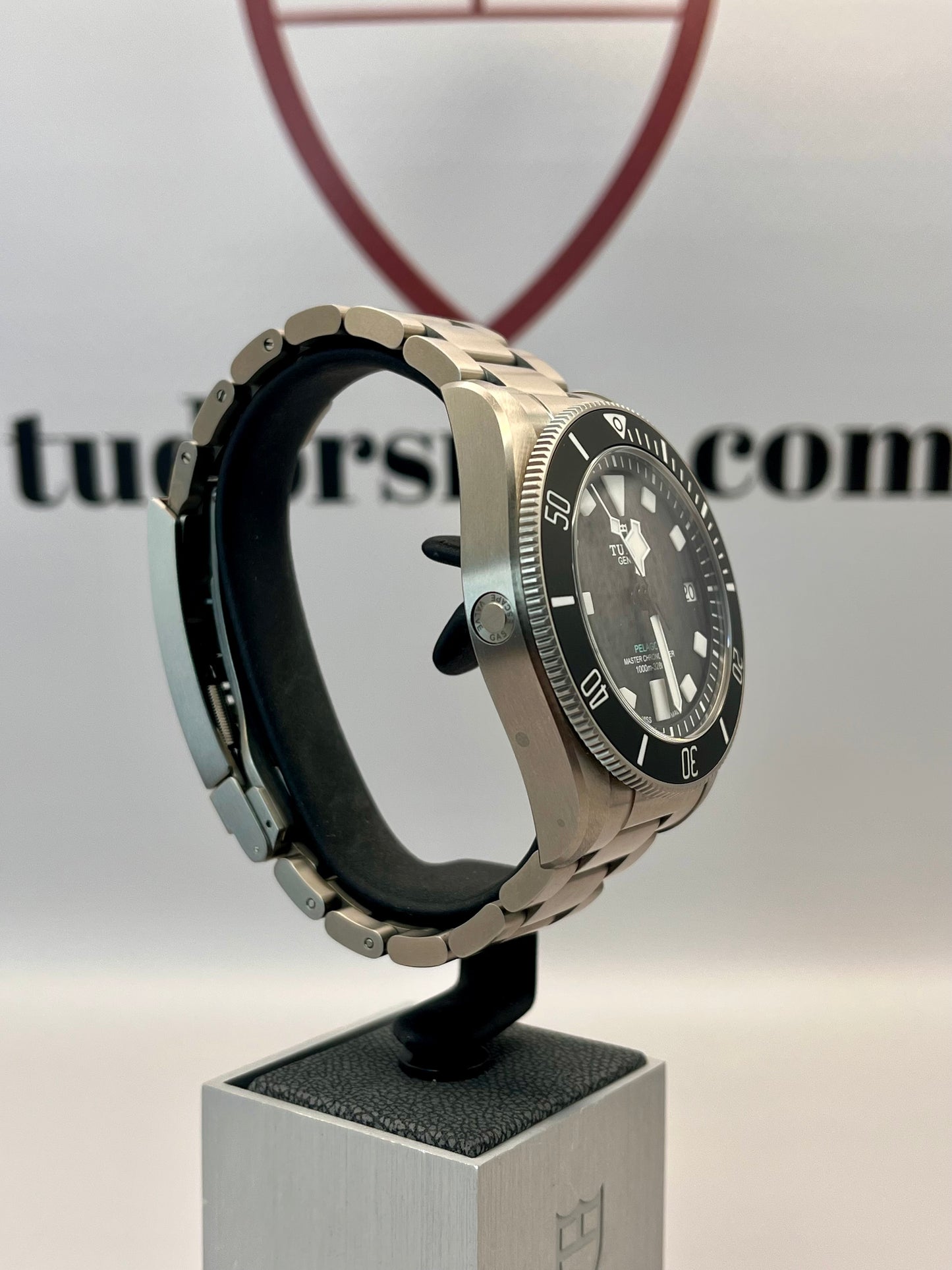 2025 TUDOR Pelagos Ultra - 43mm - M2543C1A7NU - Full Set