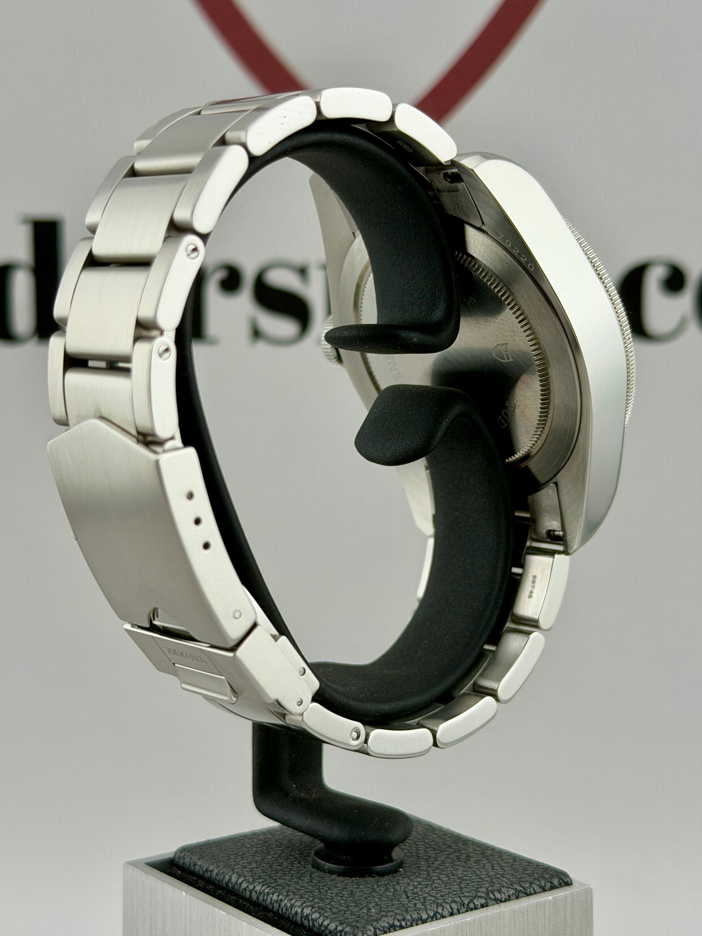 TUDOR Black Bay 41mm M79220N Smiley Black Bezel RARE Full Set
