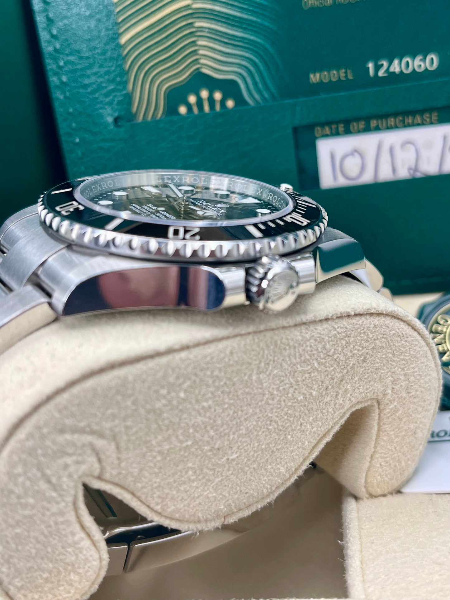 2022 ROLEX Submariner No Date - 124060 - 40 mm - Warranty