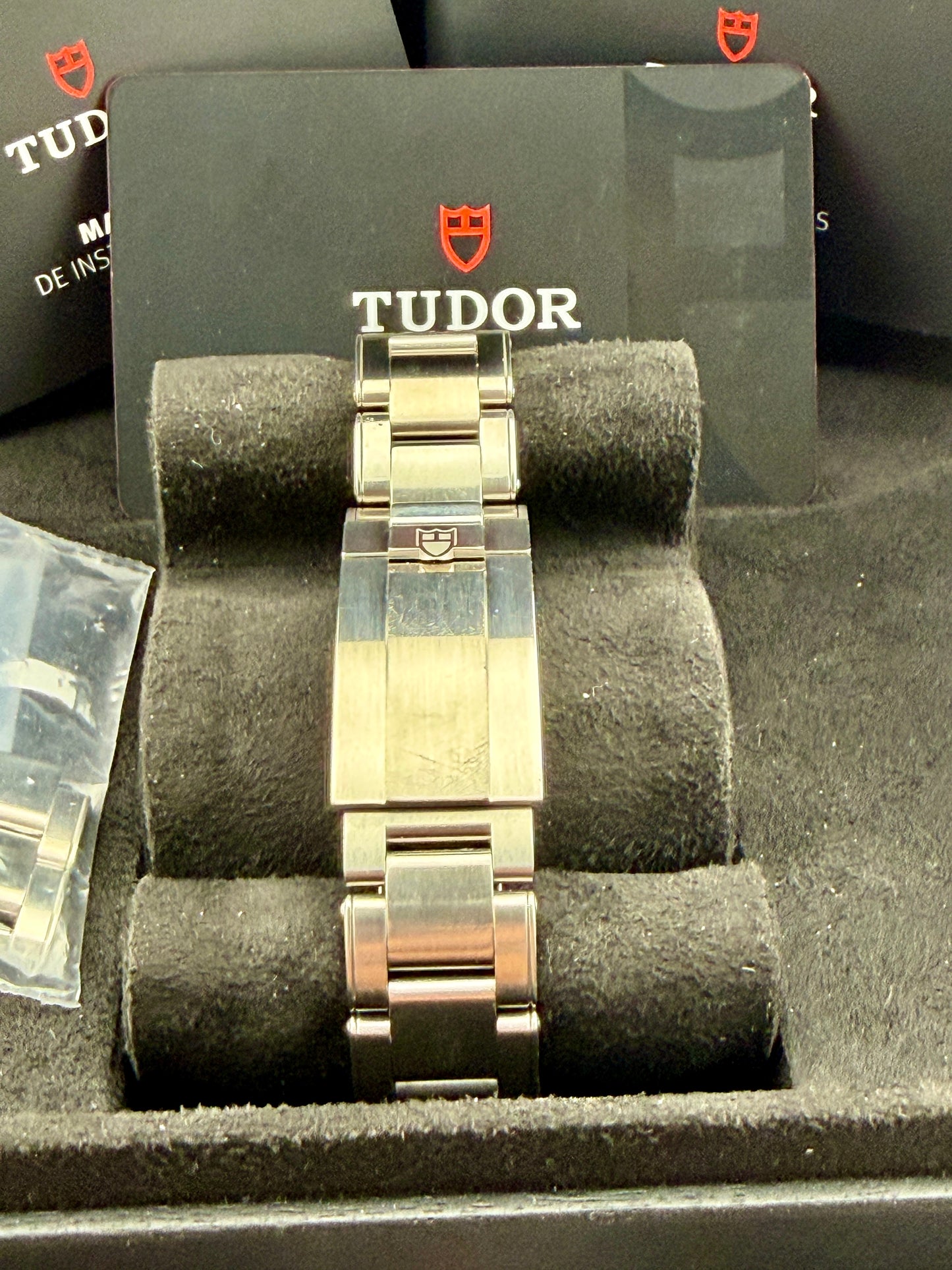2025 TUDOR Black Bay 54 M79000N 37mm Full Set