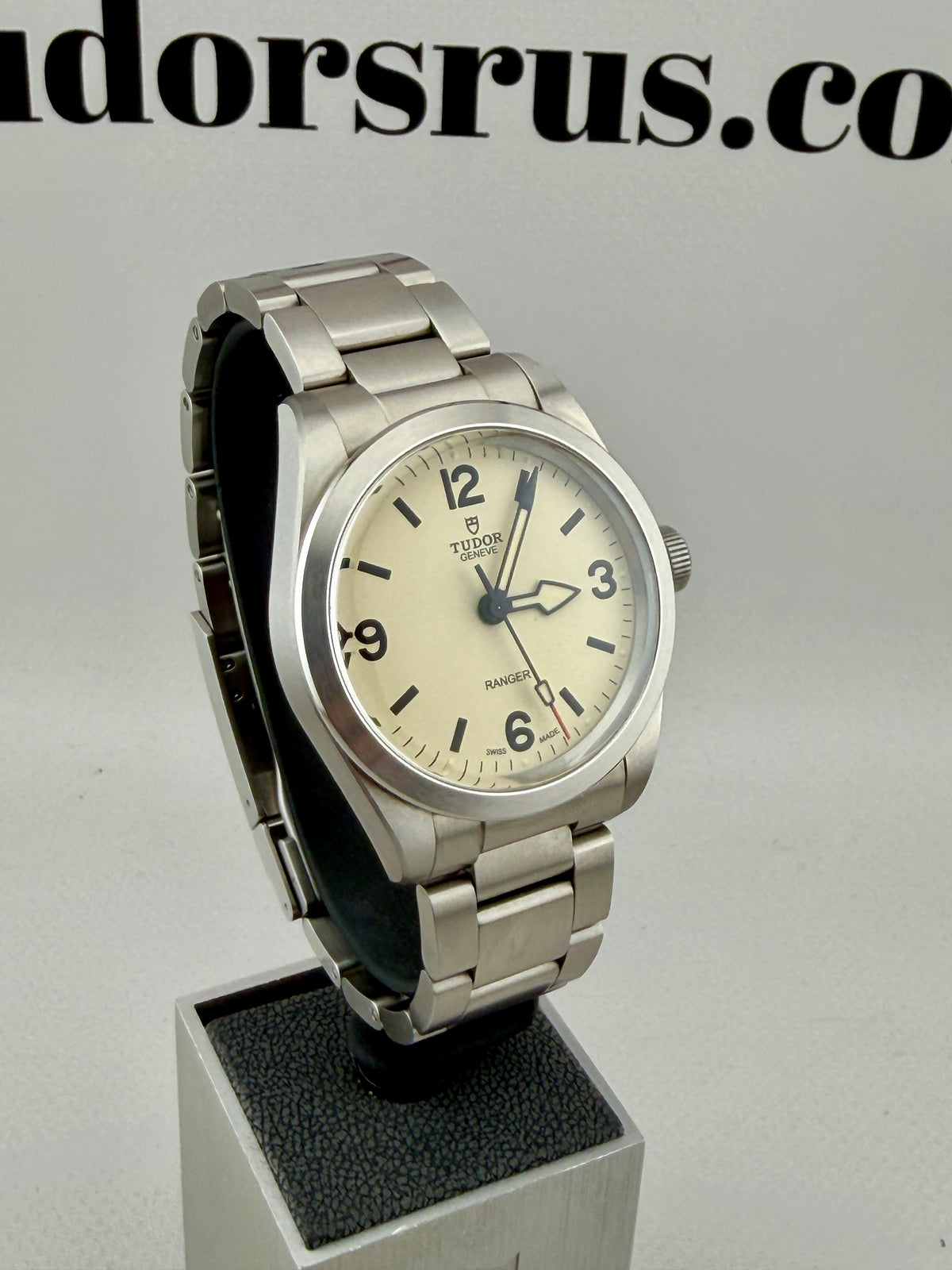 2026 TUDOR Ranger 79930 36mm Dune Dial Full Set Warranty to 2031