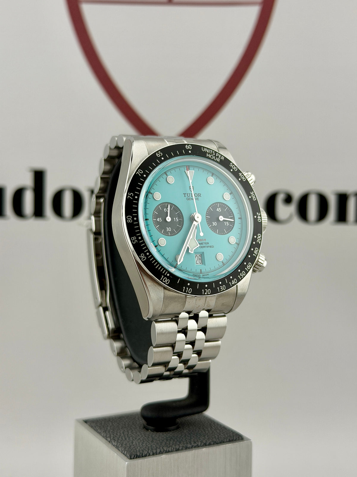 Dec 2025 TUDOR Black Bay Chrono Flamingo + Jubilee 41mm Full Set