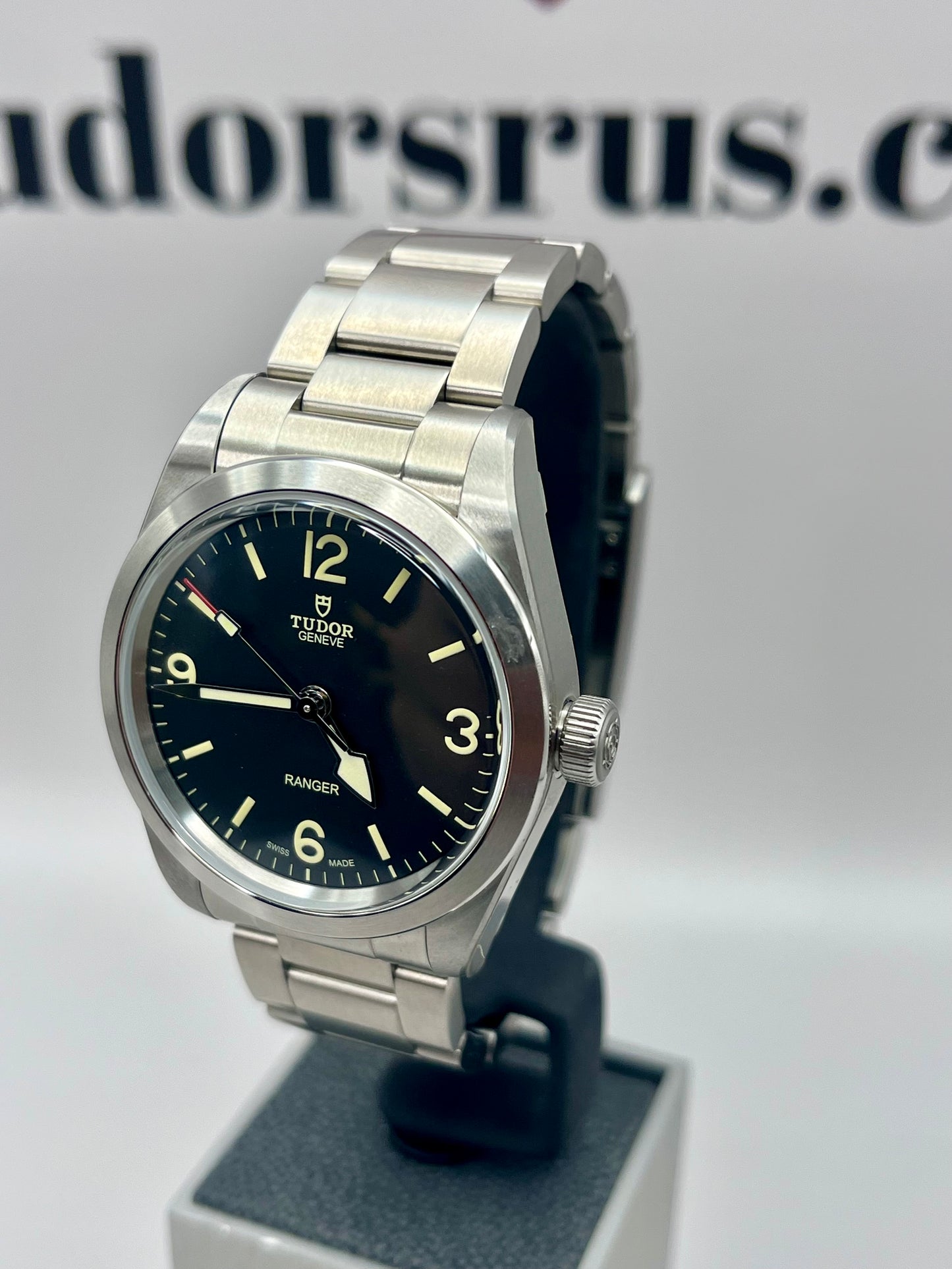 2026 *STICKERED* TUDOR Ranger 79930 - 36mm - Full Set