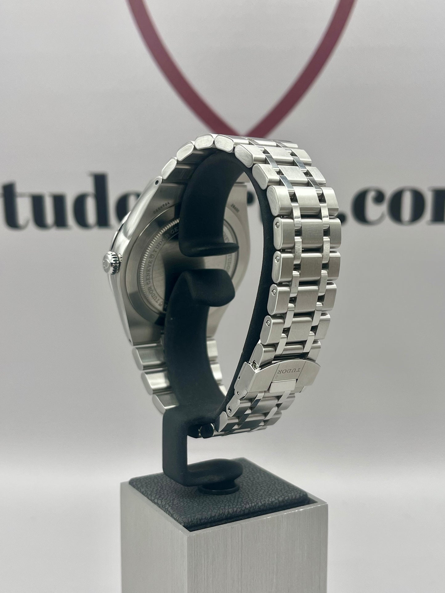 2024 TUDOR Royal Day/Date Silver Dial - M28600 - 41mm - Full Set