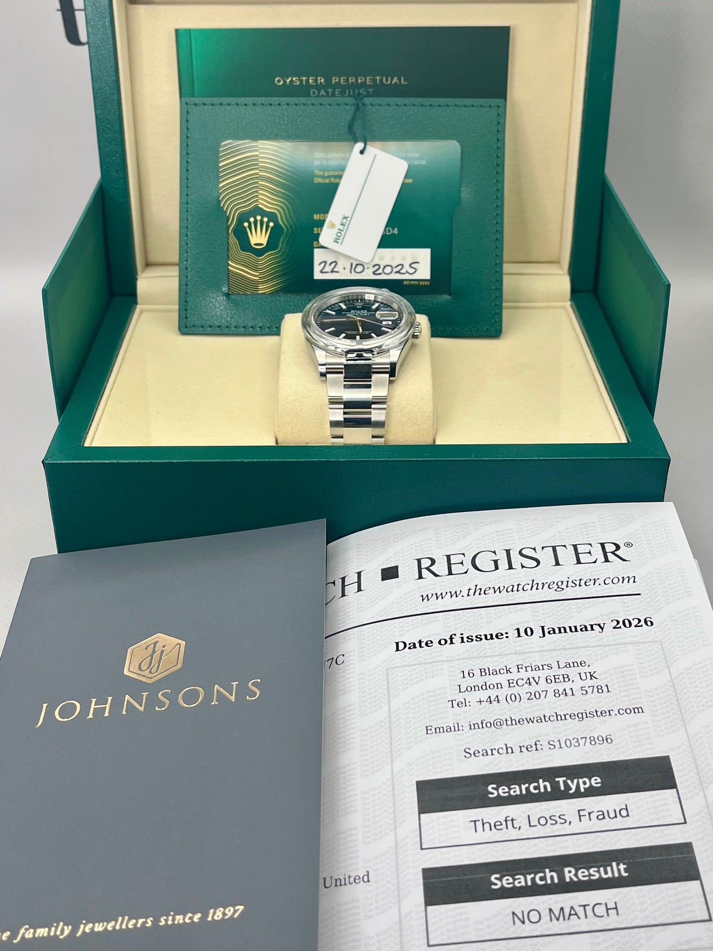 2025 ROLEX Datejust 36mm - 126200 - Stunning Blue Dial - Full Set