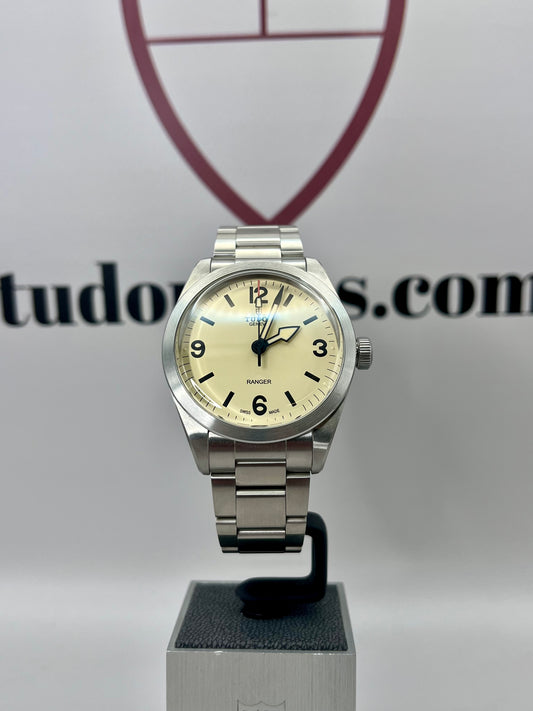 2025 TUDOR Ranger 79950 'Dune' - 39mm - Full Set