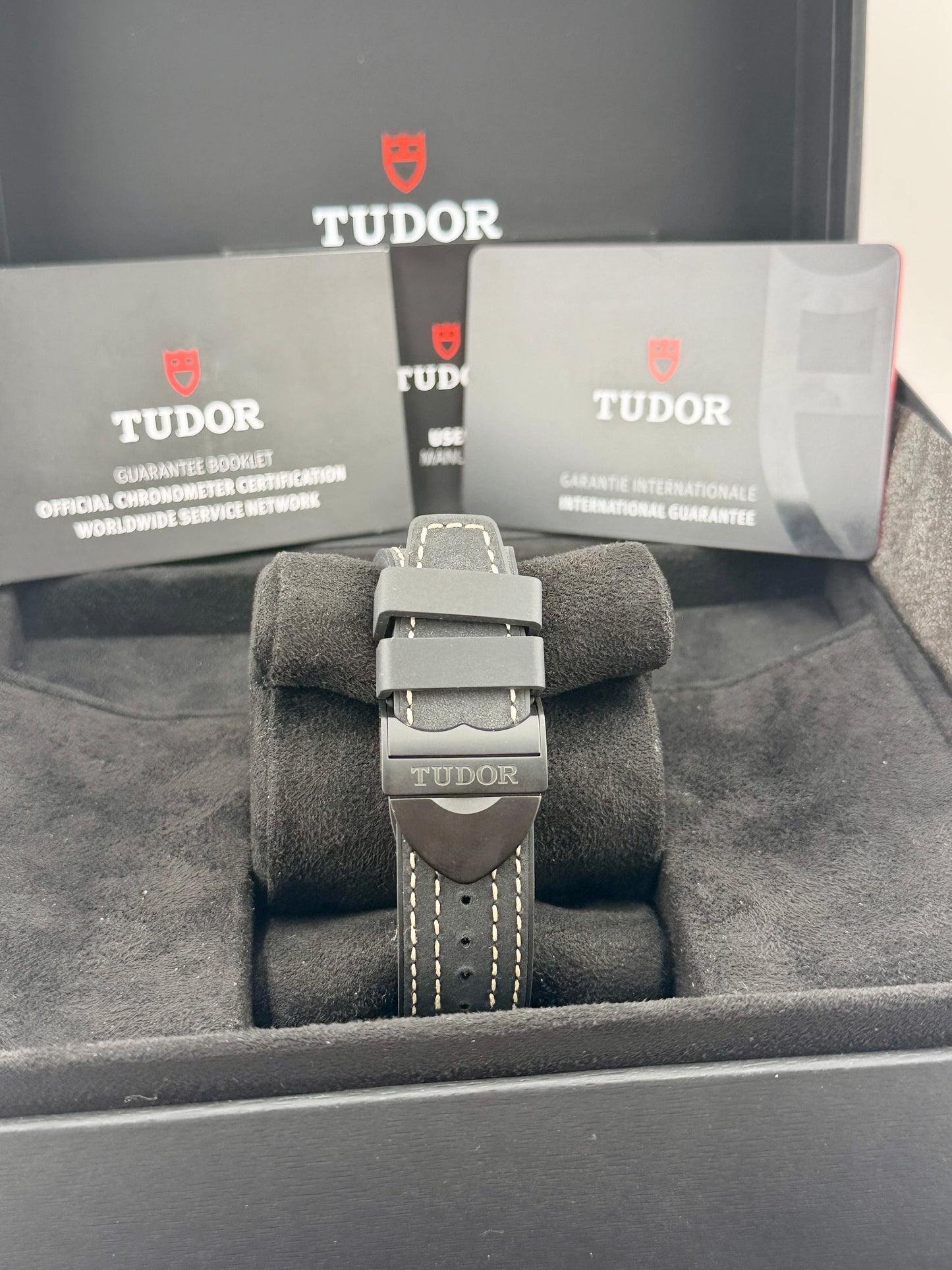 2025 UNWORN TUDOR Black Bay Ceramic 79210CNU METAS 41mm Full Set