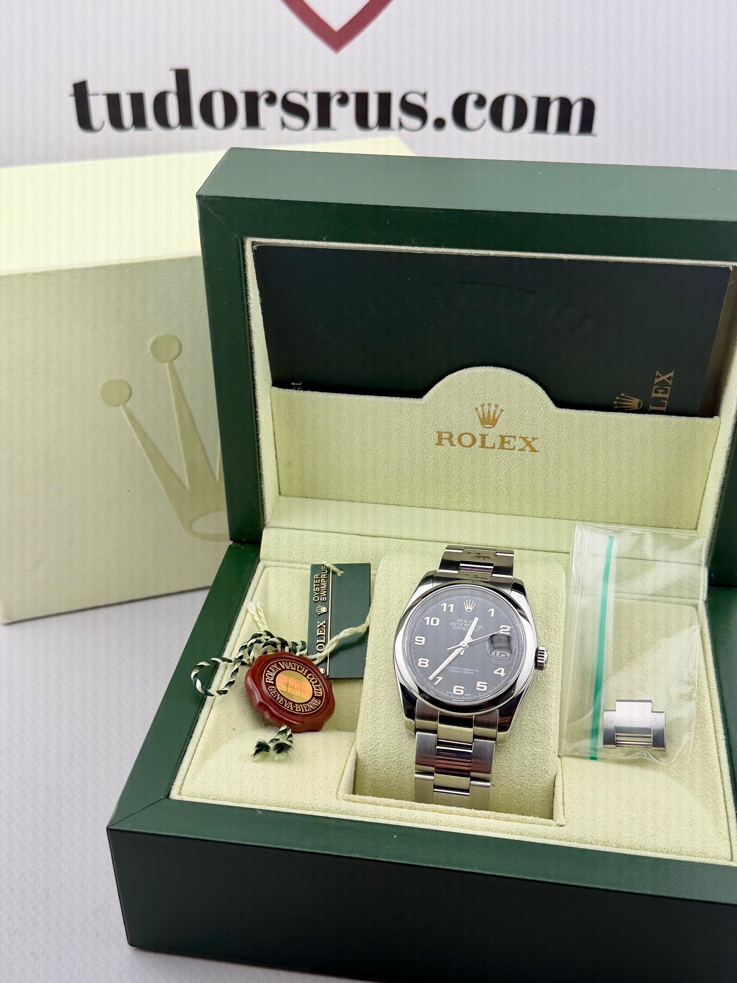 ROLEX DateJust 36 116200 36mm Roulette Date Full Set & Serviced